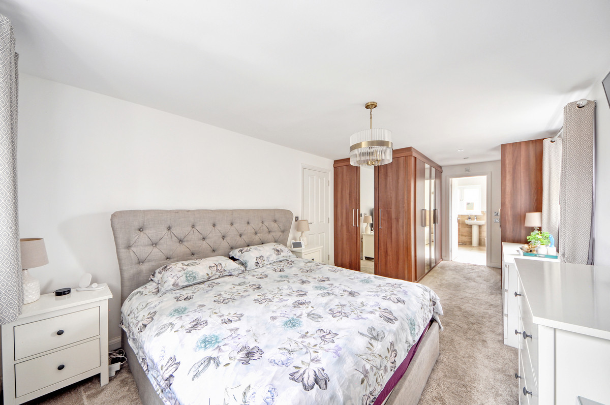 Coronel Close, Swindon, SN3, photo 12