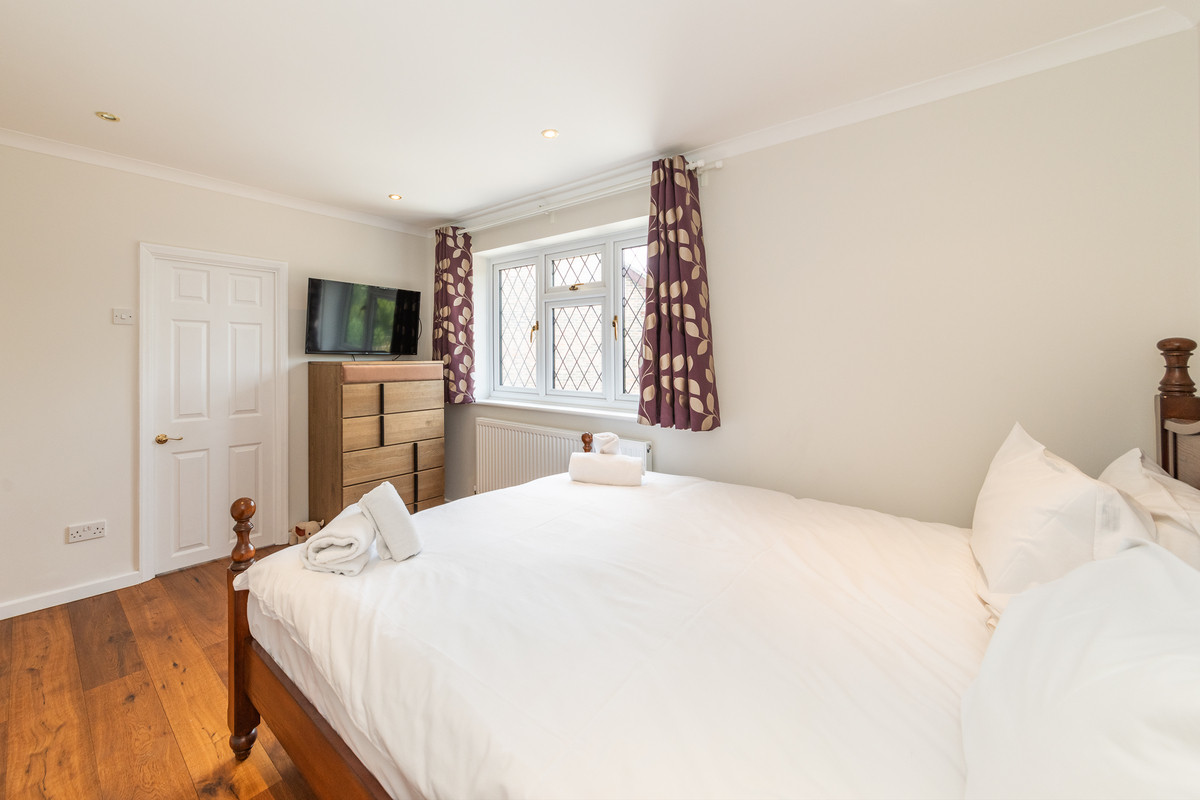 Hilmanton, Reading, RG6, photo 25