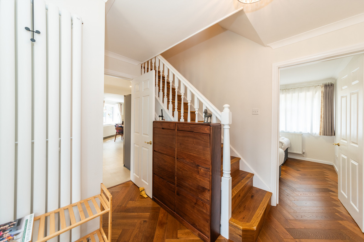 Hilmanton, Reading, RG6, photo 29