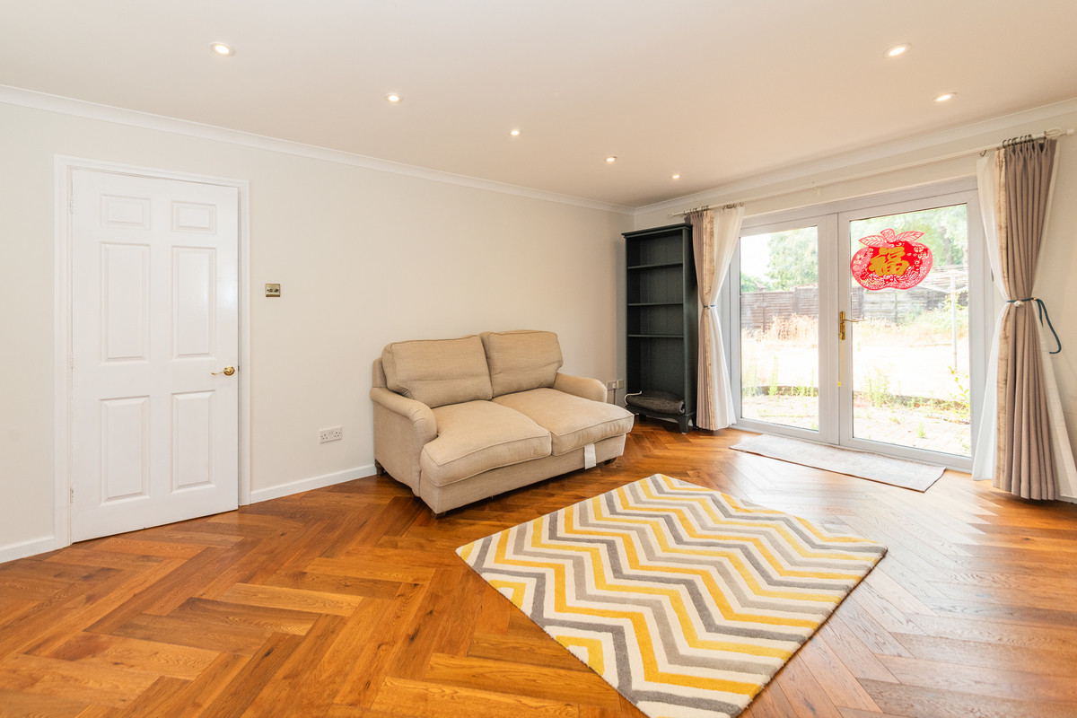 Hilmanton, Reading, RG6, photo 10