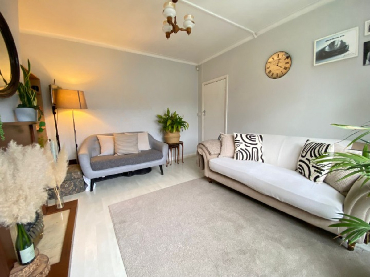 Orchid Road, London, N14
