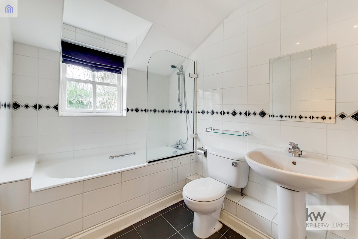 Grosvenor Place Vale Road, Weybridge, KT13, photo 16