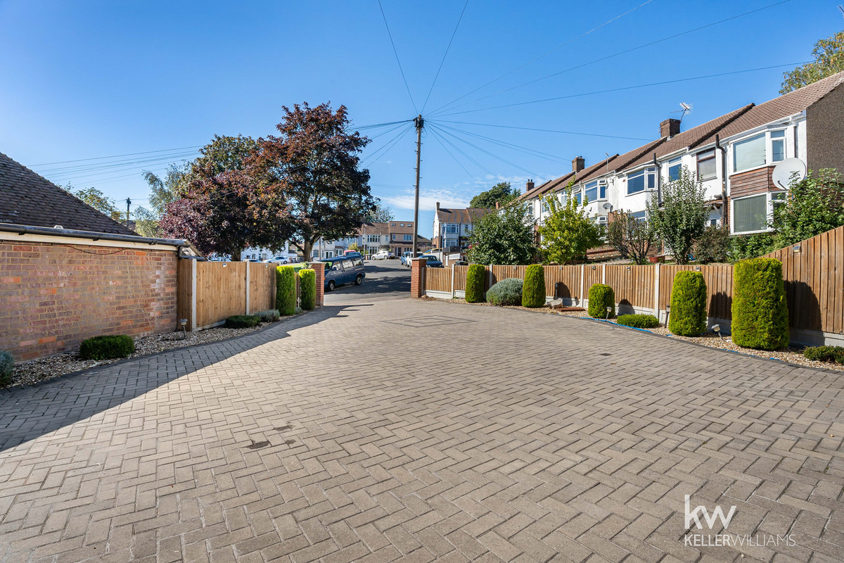 Preston Gardens, Luton, LU2, photo 13