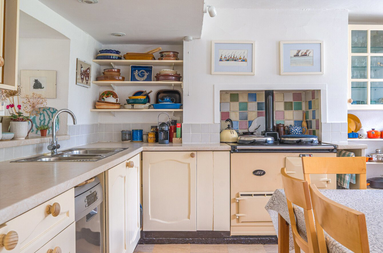Hillside, Nadderwater, Exeter, EX4, photo 6