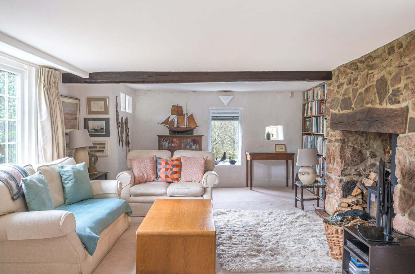 Hillside, Nadderwater, Exeter, EX4, photo 3