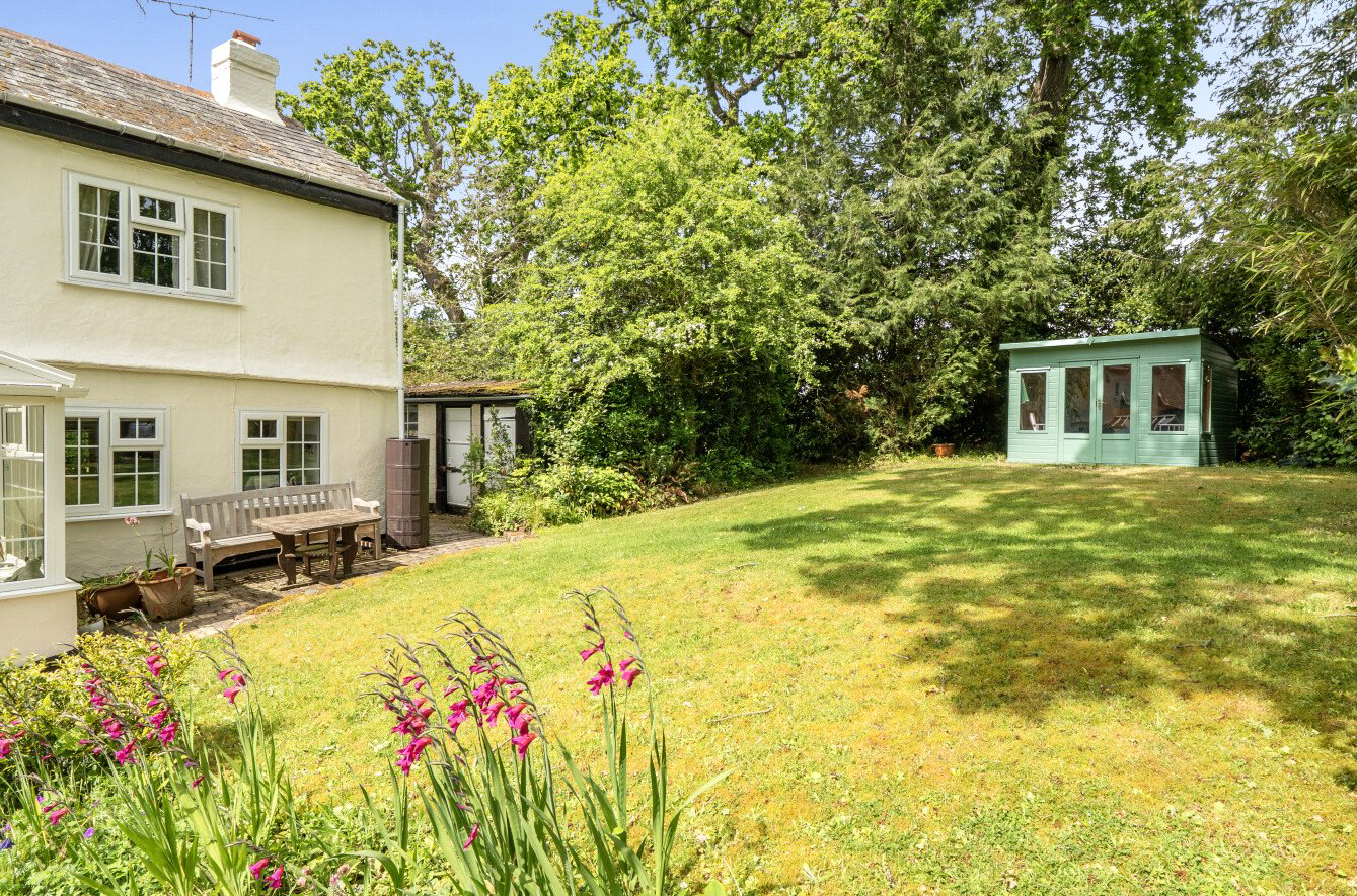 Hillside, Nadderwater, Exeter, EX4, photo 2