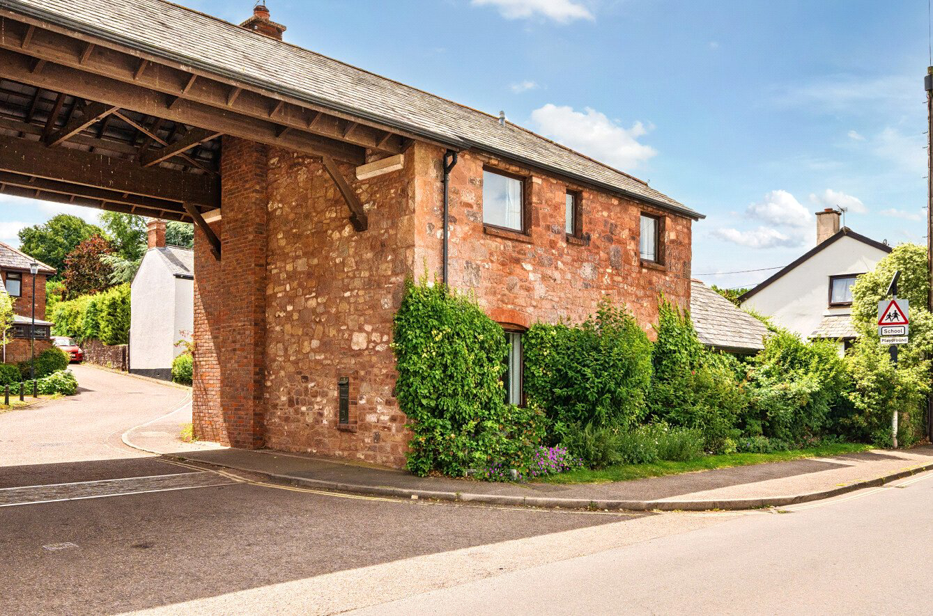 Drakes Farm, Ide, Exeter, EX2, photo 2