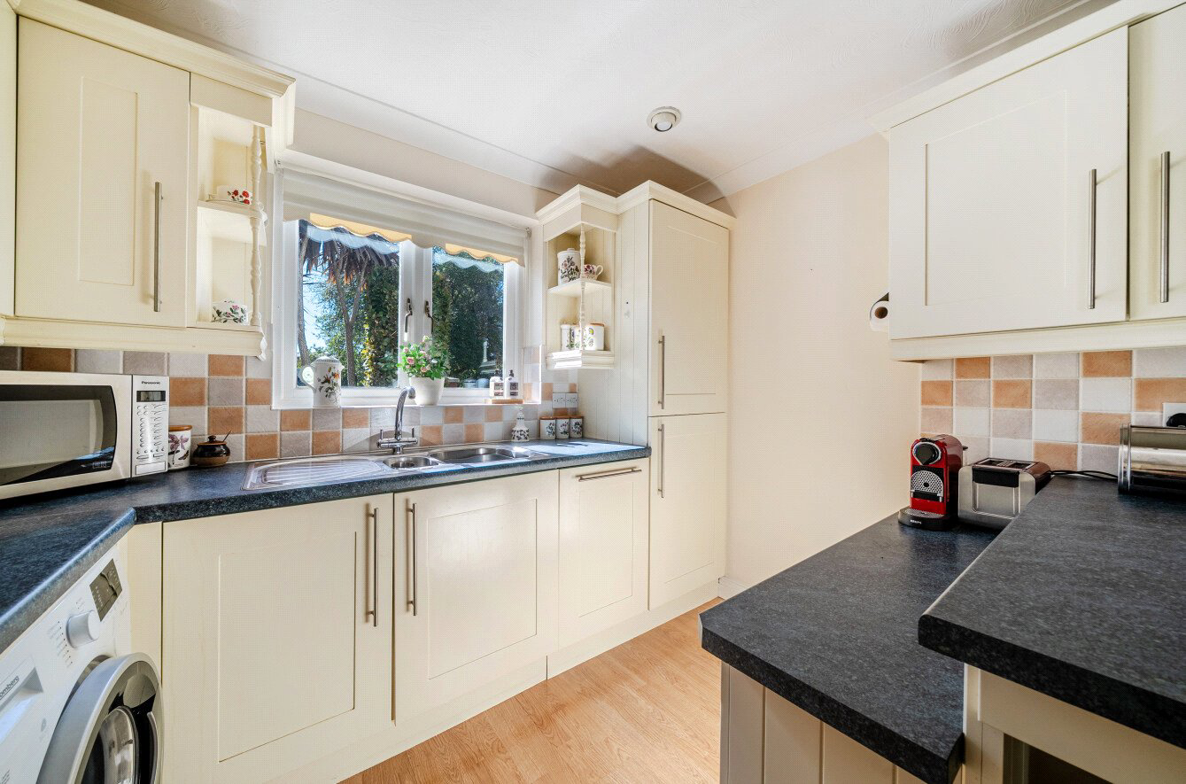 Orchard Way, Topsham, Devon, EX3, photo 4