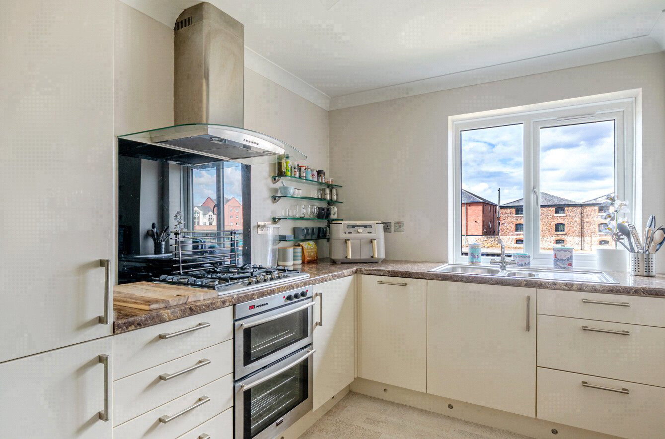 5 Clipper Quay, St Leonards, Exeter, EX2, photo 4