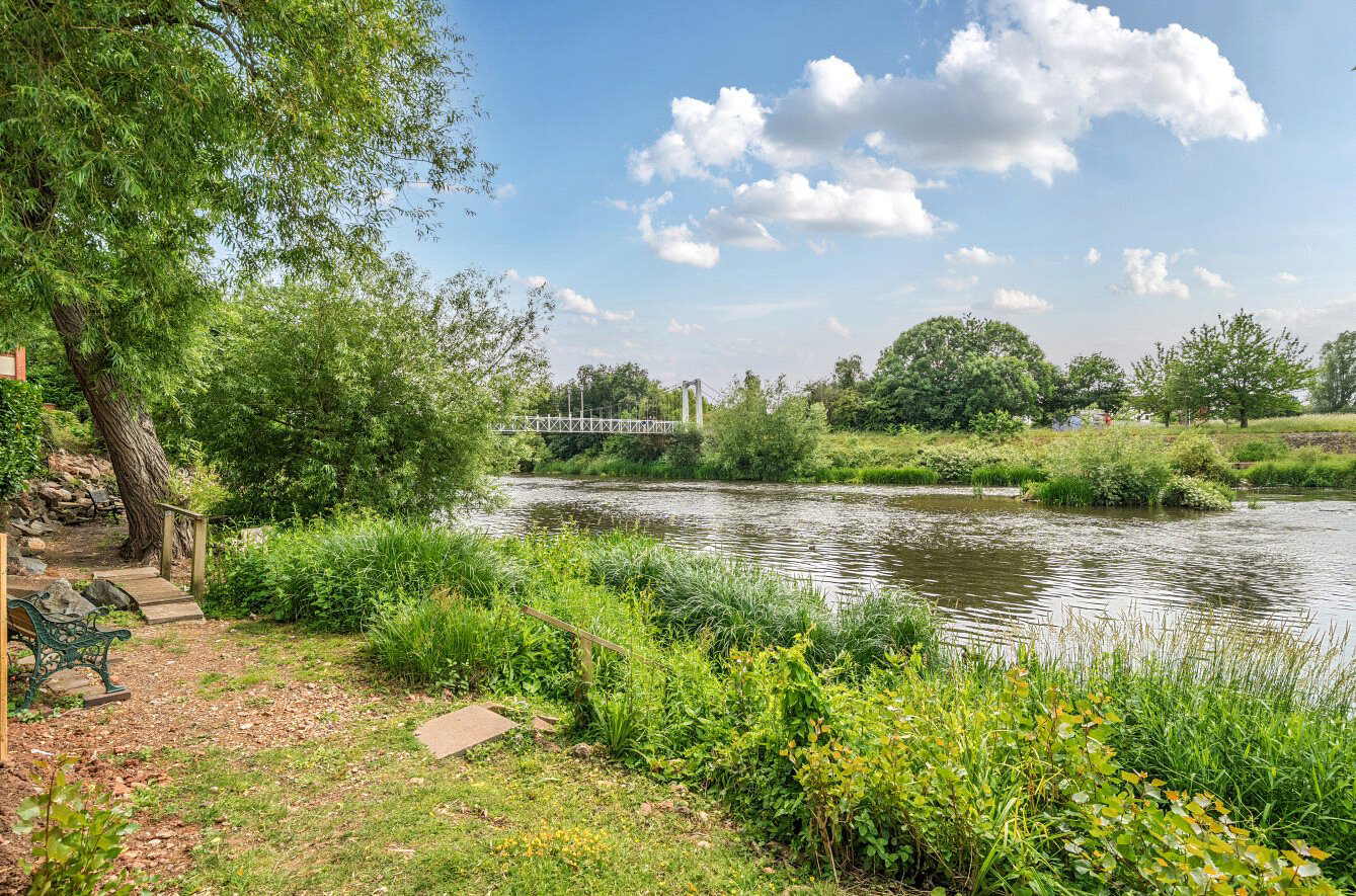 Trews Weir Court, St Leonards, Exeter, EX2, photo 2