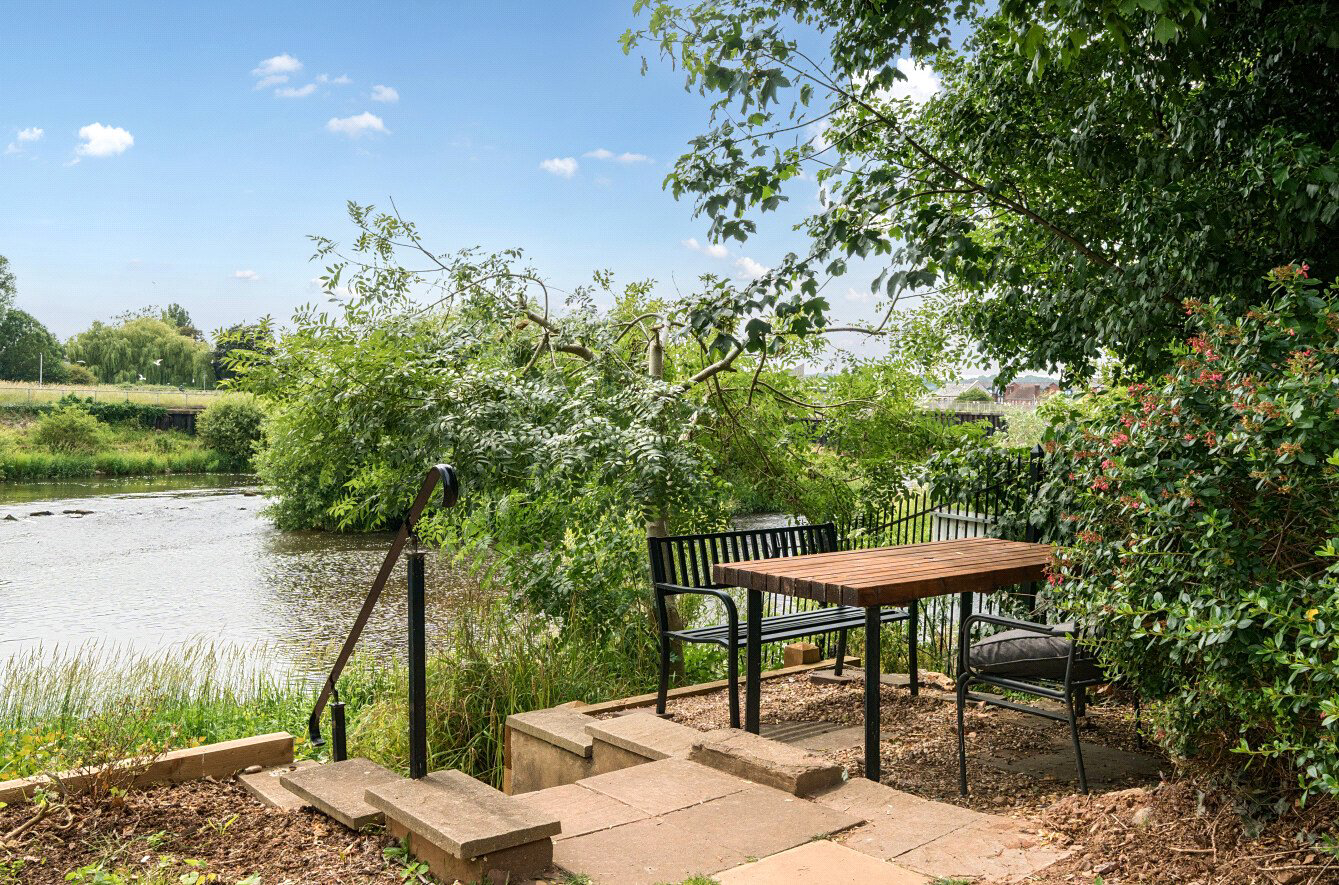 Trews Weir Court, St Leonards, Exeter, EX2, photo 11