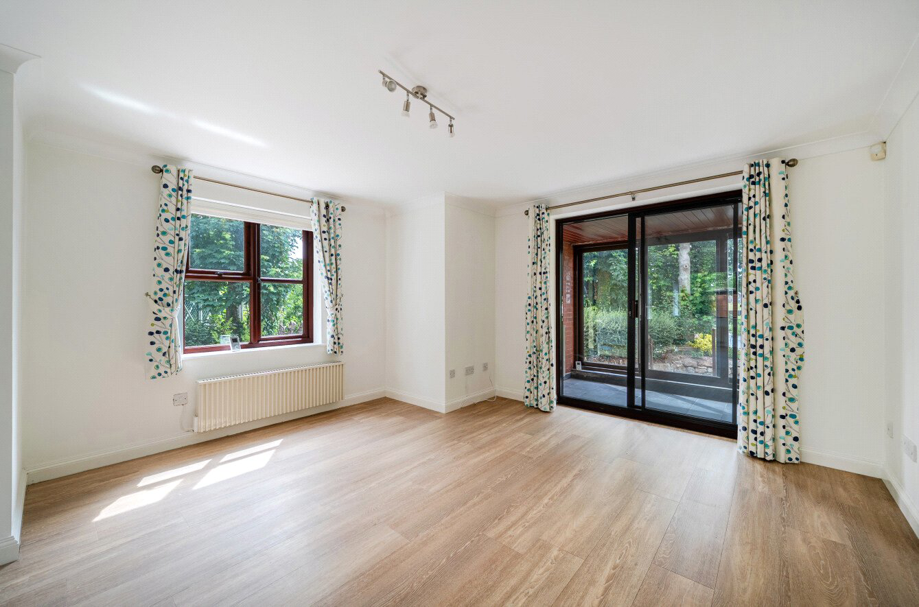 Trews Weir Court, St Leonards, Exeter, EX2, photo 6