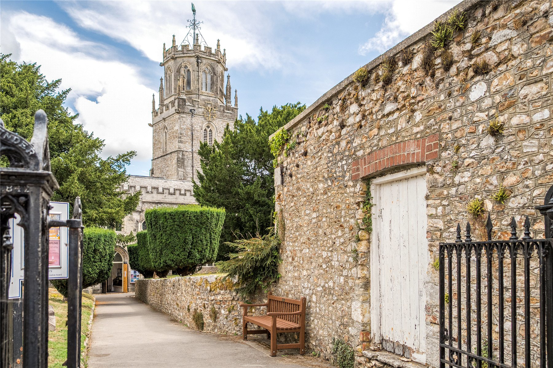 Photo 11