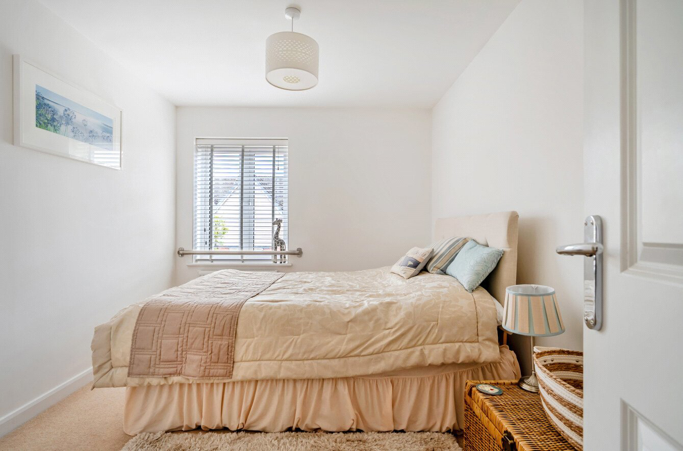 Mulligan Drive, Exeter, Devon, EX2, photo 11