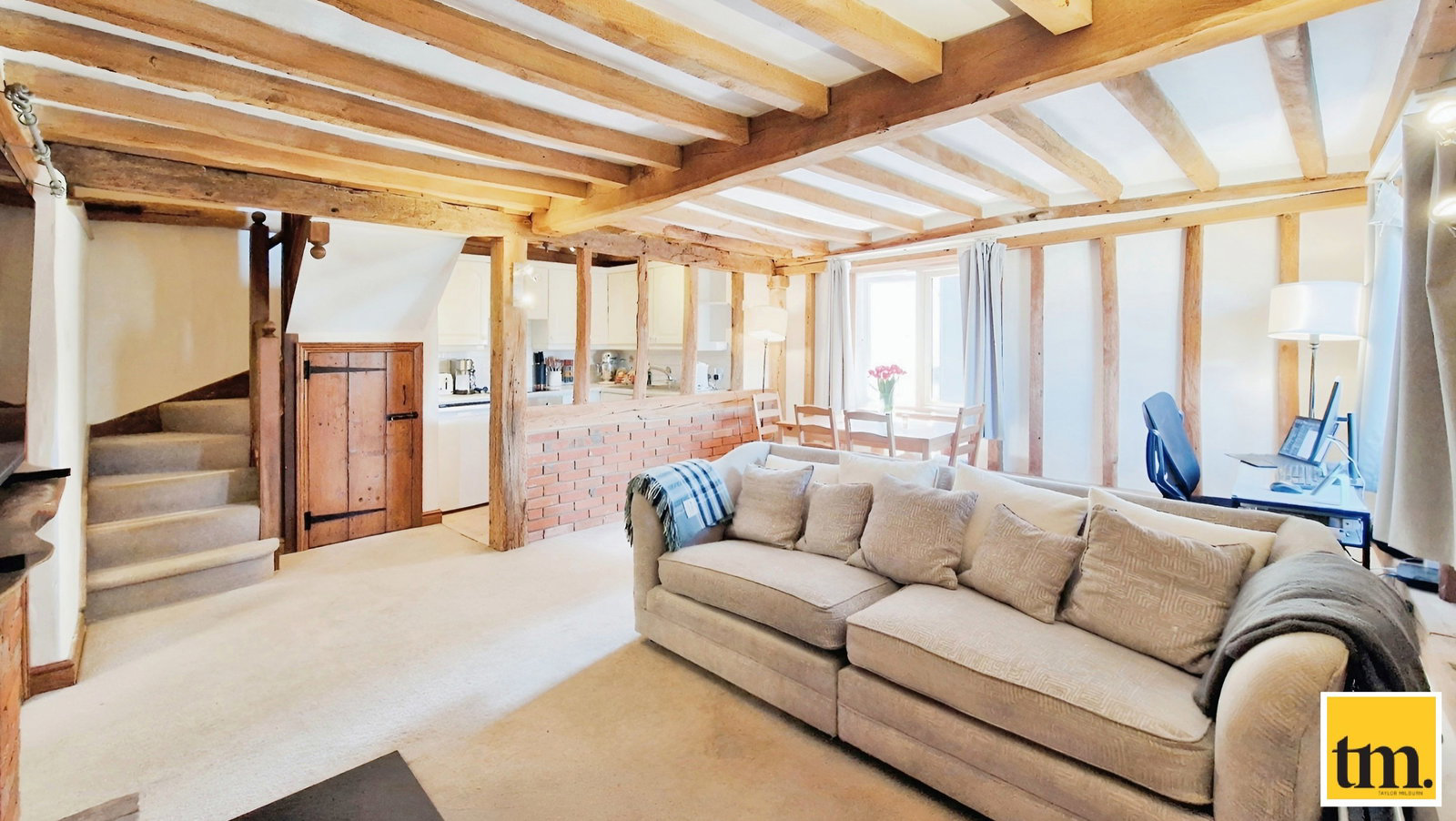 Wood Hall, Arkesden, Saffron Walden, CB11 4HA, photo 3