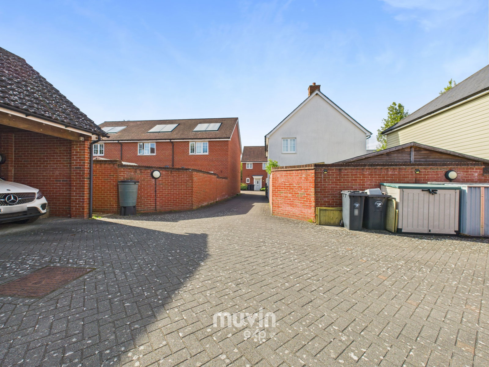 Farmer Close, Little Canfield, Dunmow, CM6 1HX, photo 12