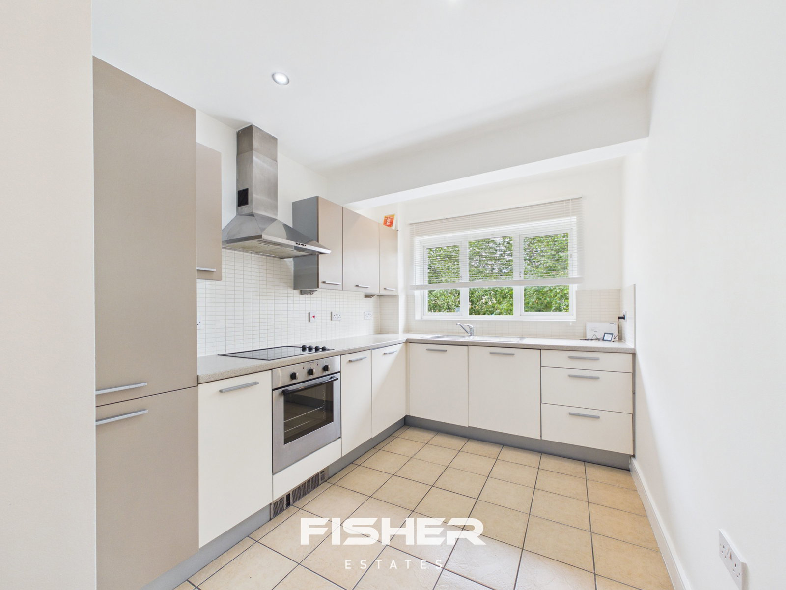 Ratcliffe Court, Colchester, CO4 0AZ, photo 3
