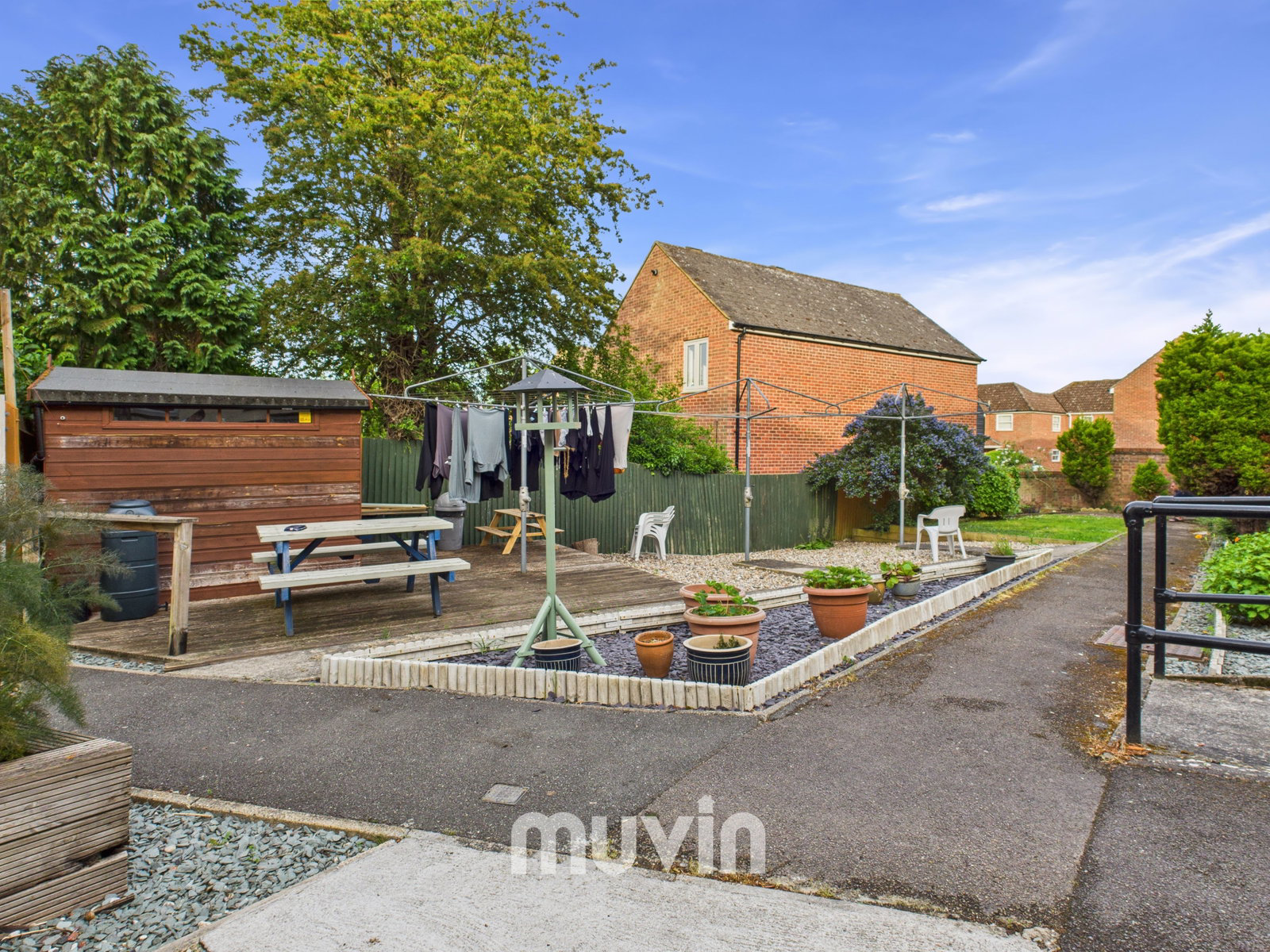 Knights Way, Dunmow, CM6 1UL, photo 2
