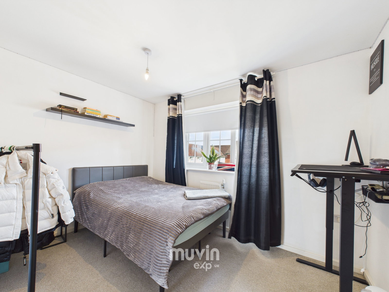 Farmer Close, Little Canfield, Dunmow, CM6 1HX, photo 8