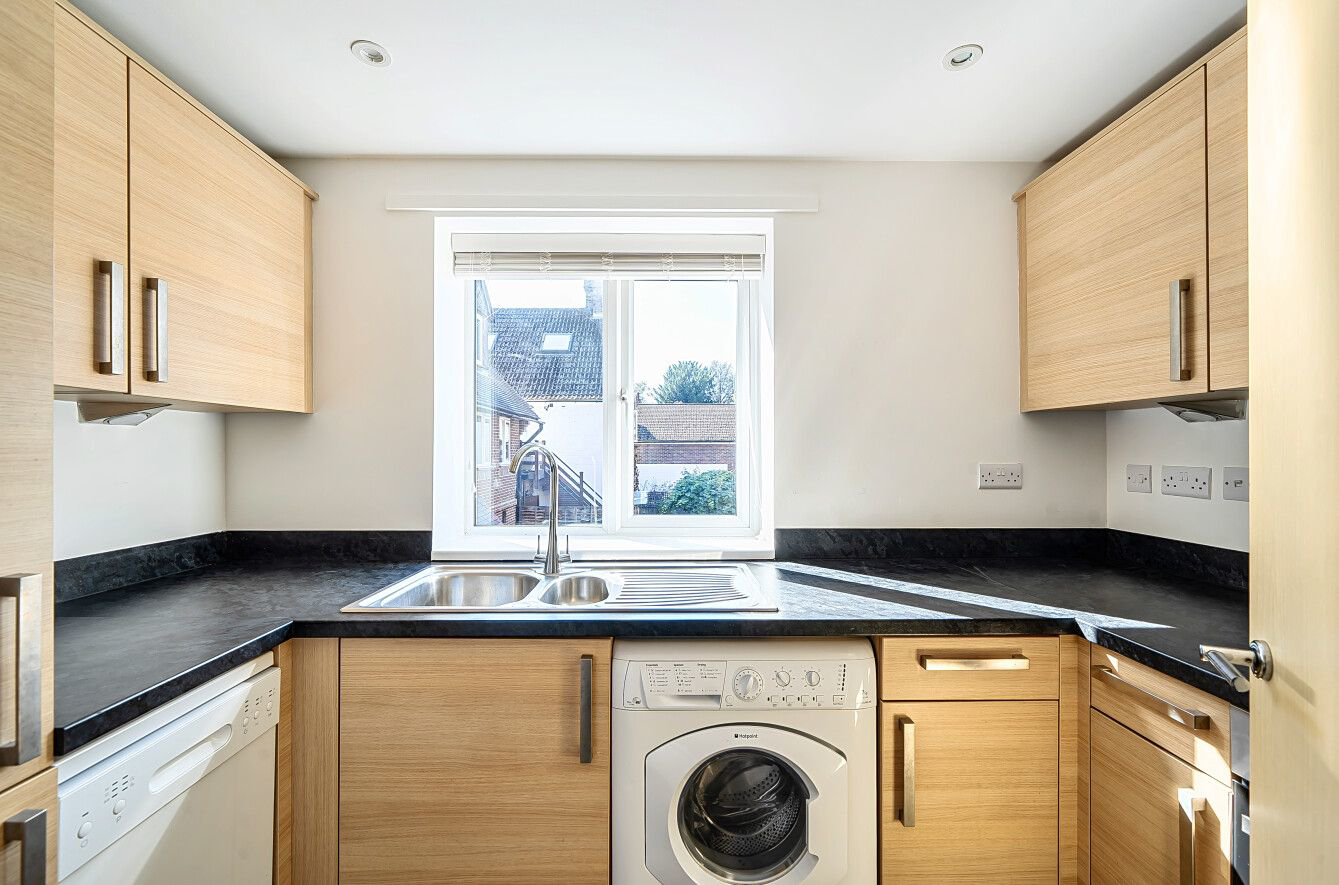 Ashdown Court, Lewes Road, Forest Row, photo 2