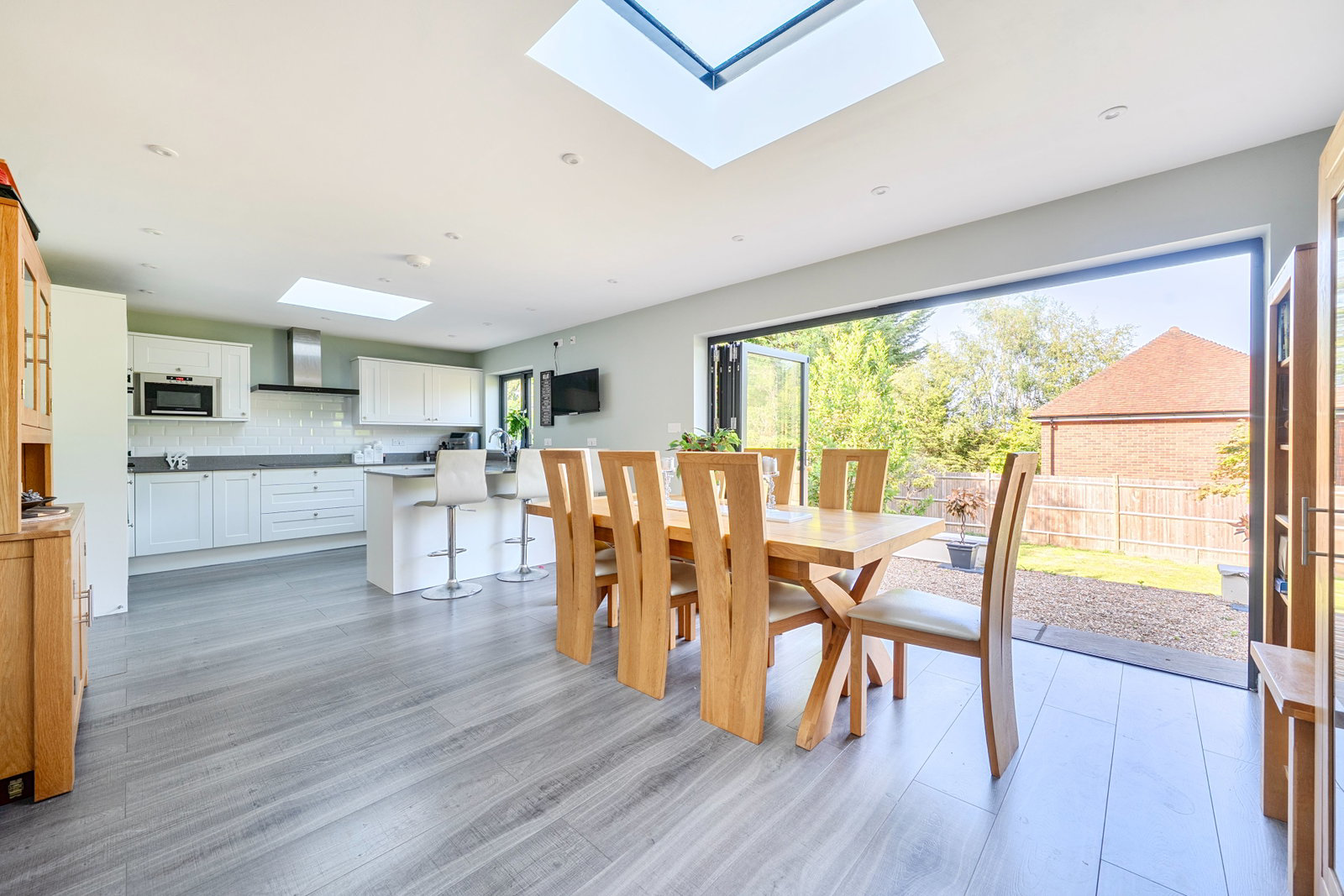 Dornden Drive, Langton Green, Tunbridge Wells, TN3 0AB, photo 3