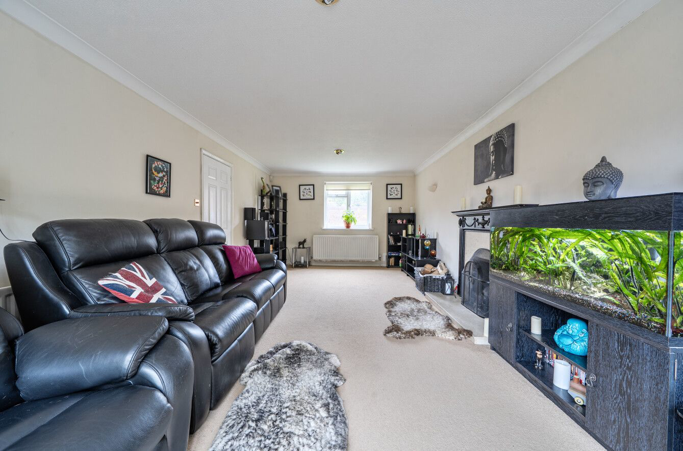 Pipers Field, Ridgewood, Uckfield, photo 5