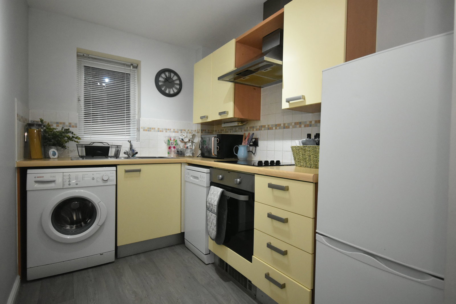 Claremont Court, High Brooms, photo 7