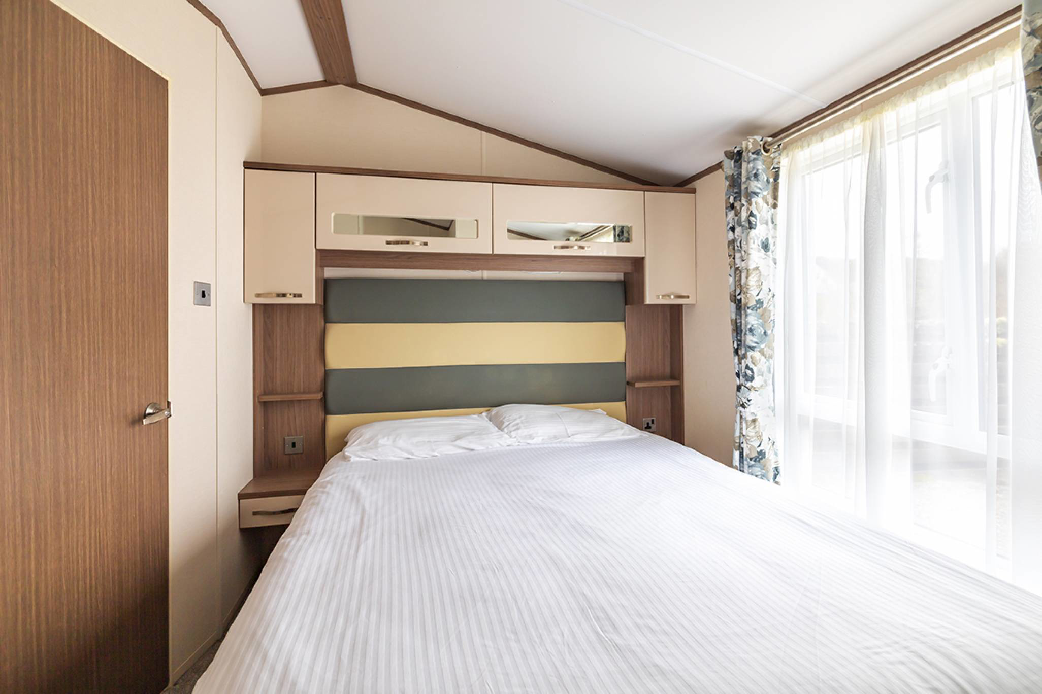 Loch Ness Lodge Retreat Market Hill, Fort Augustus, PH32 4DS, photo 7