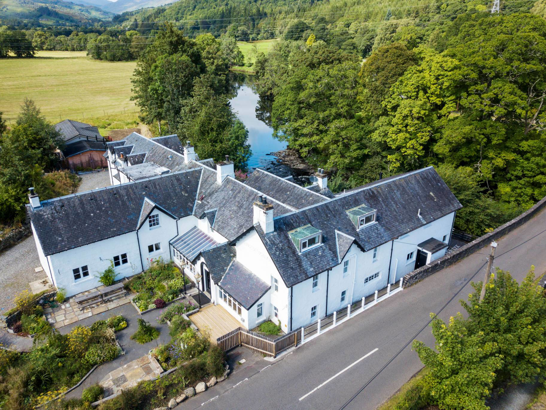 Aberfeldy Road, Killin, Perthshire, FK21 8TS