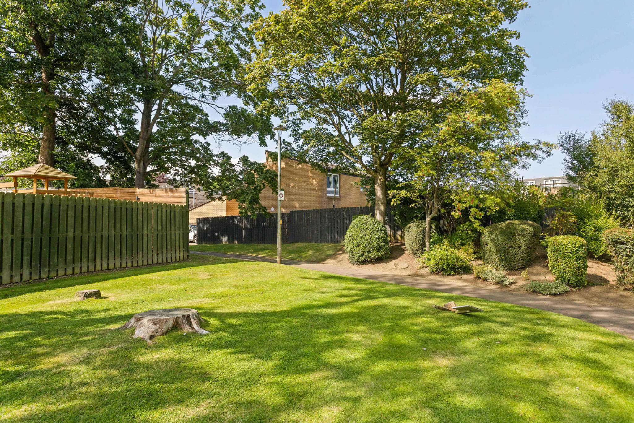 Fair A Far, Cramond, Edinburgh, EH4 6QB