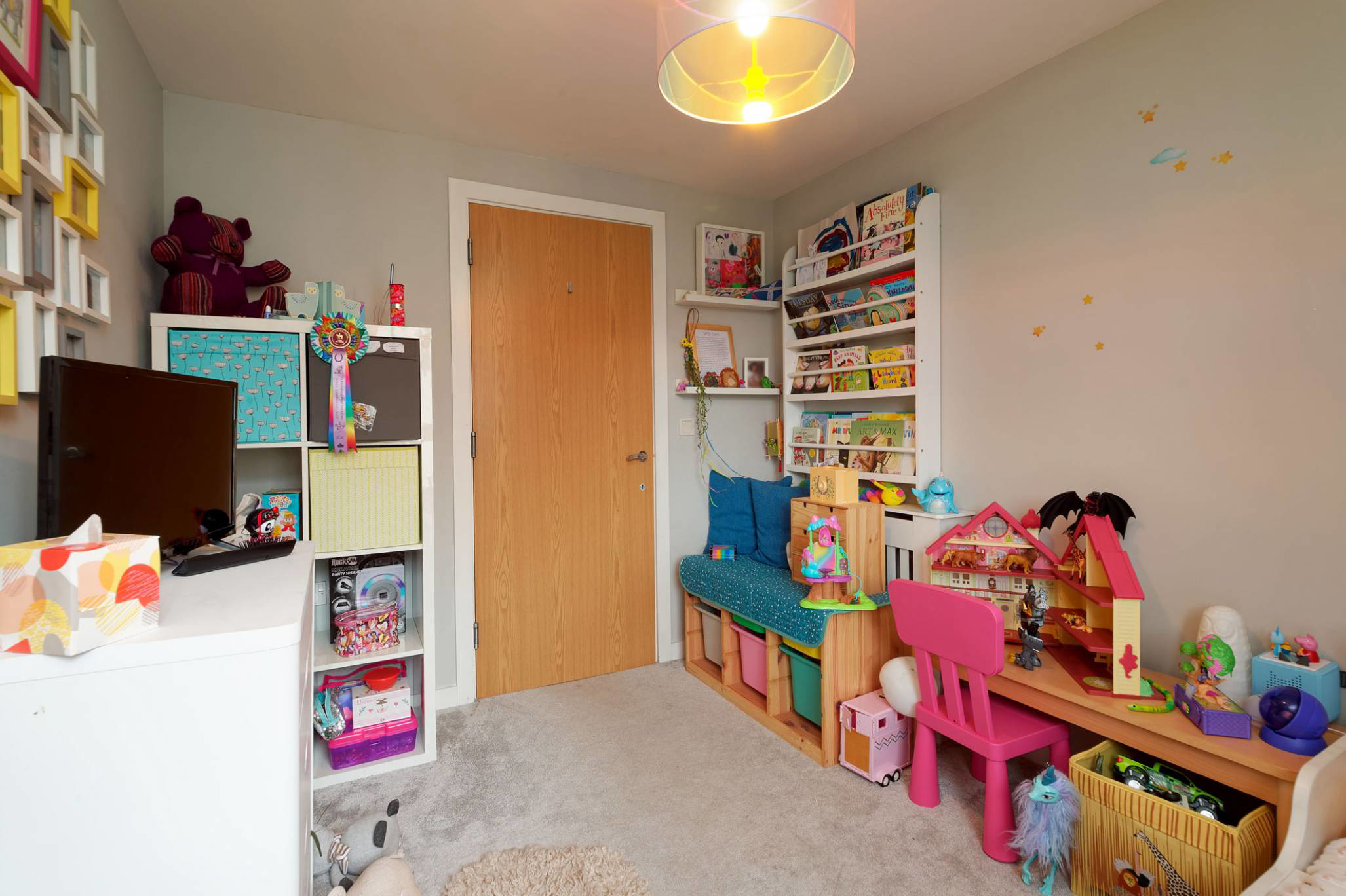 Photo 12