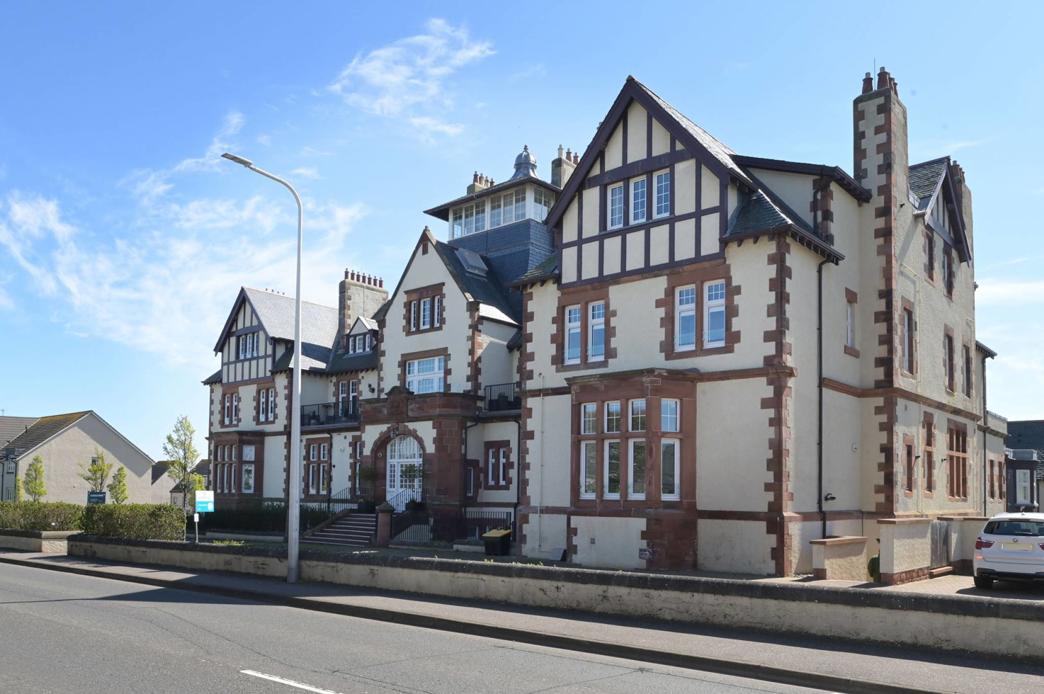 Muirfield Drive, Gullane, East Lothian, EH31 2ER