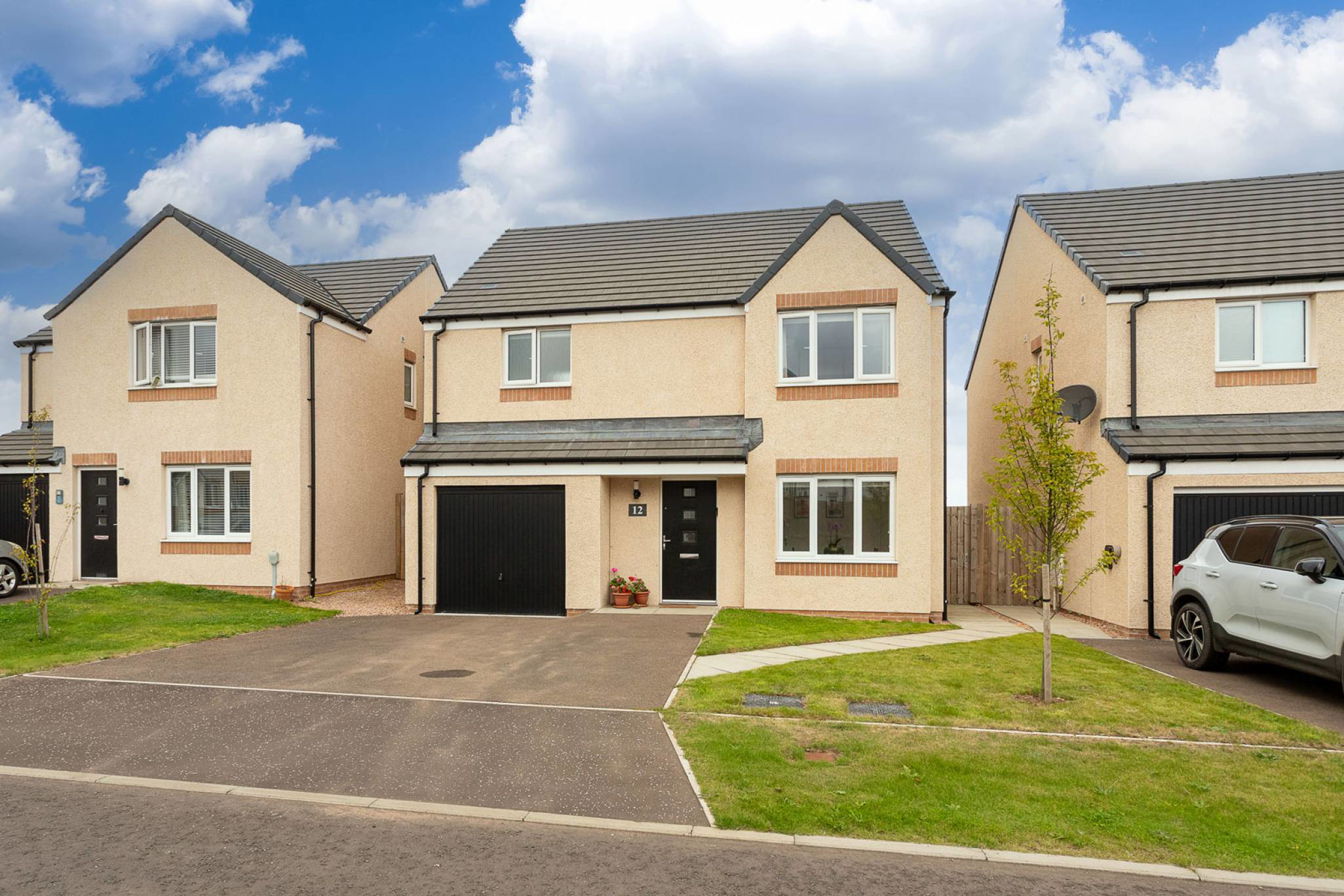 Newton Park, Wormit, Newport-on-Tay, DD6 8EJ