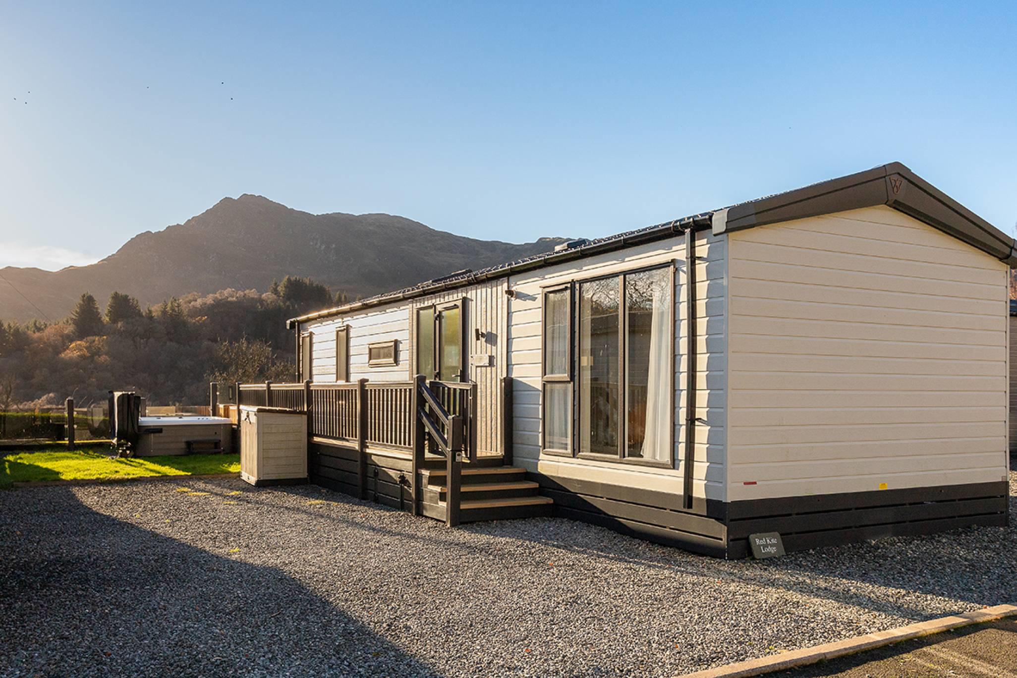 St Fillans Caravan Park, St Fillans, PH6 2NE