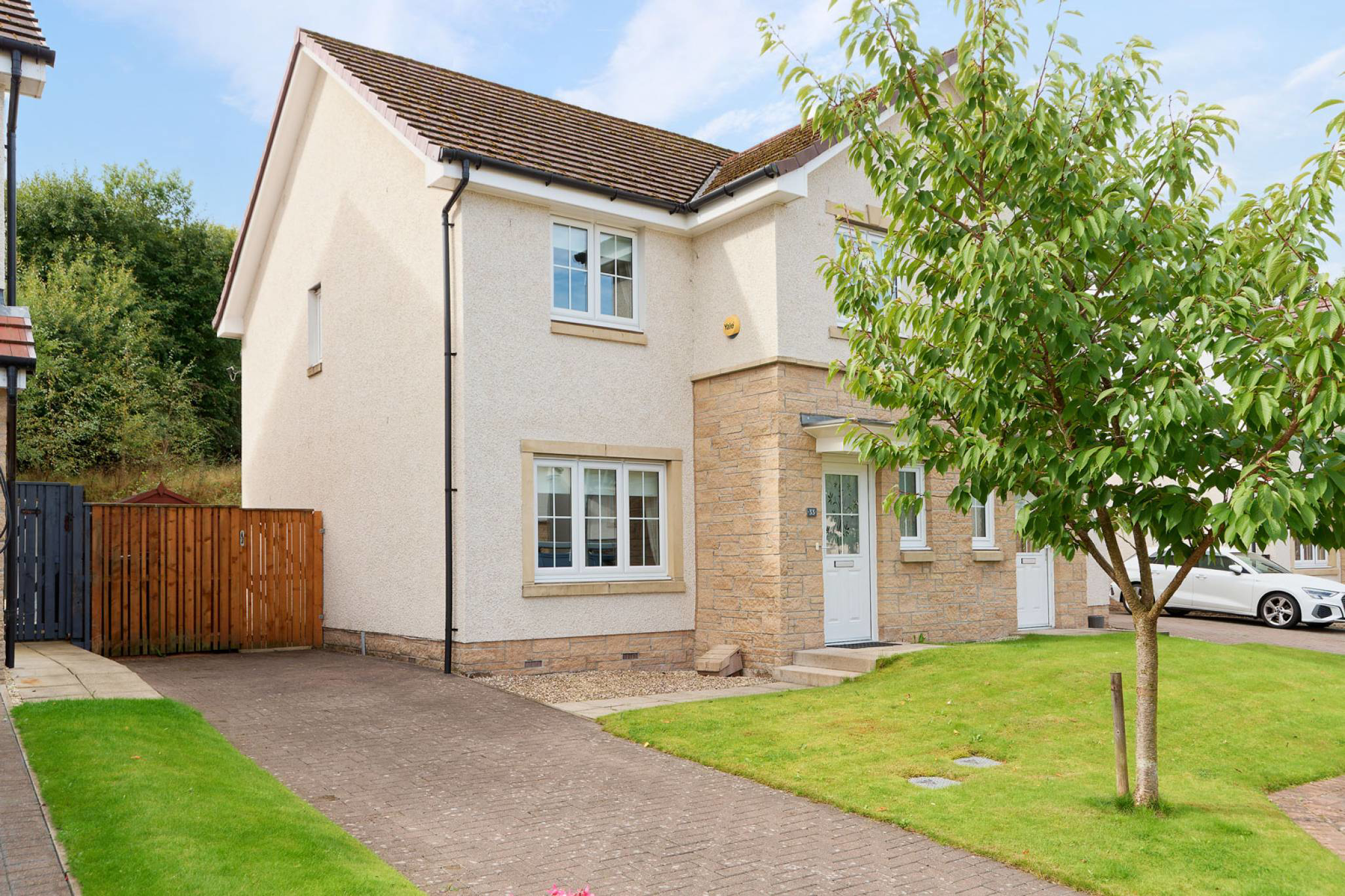 Mckelvie Crescent, Barrhead, Glasgow, G78 1LY