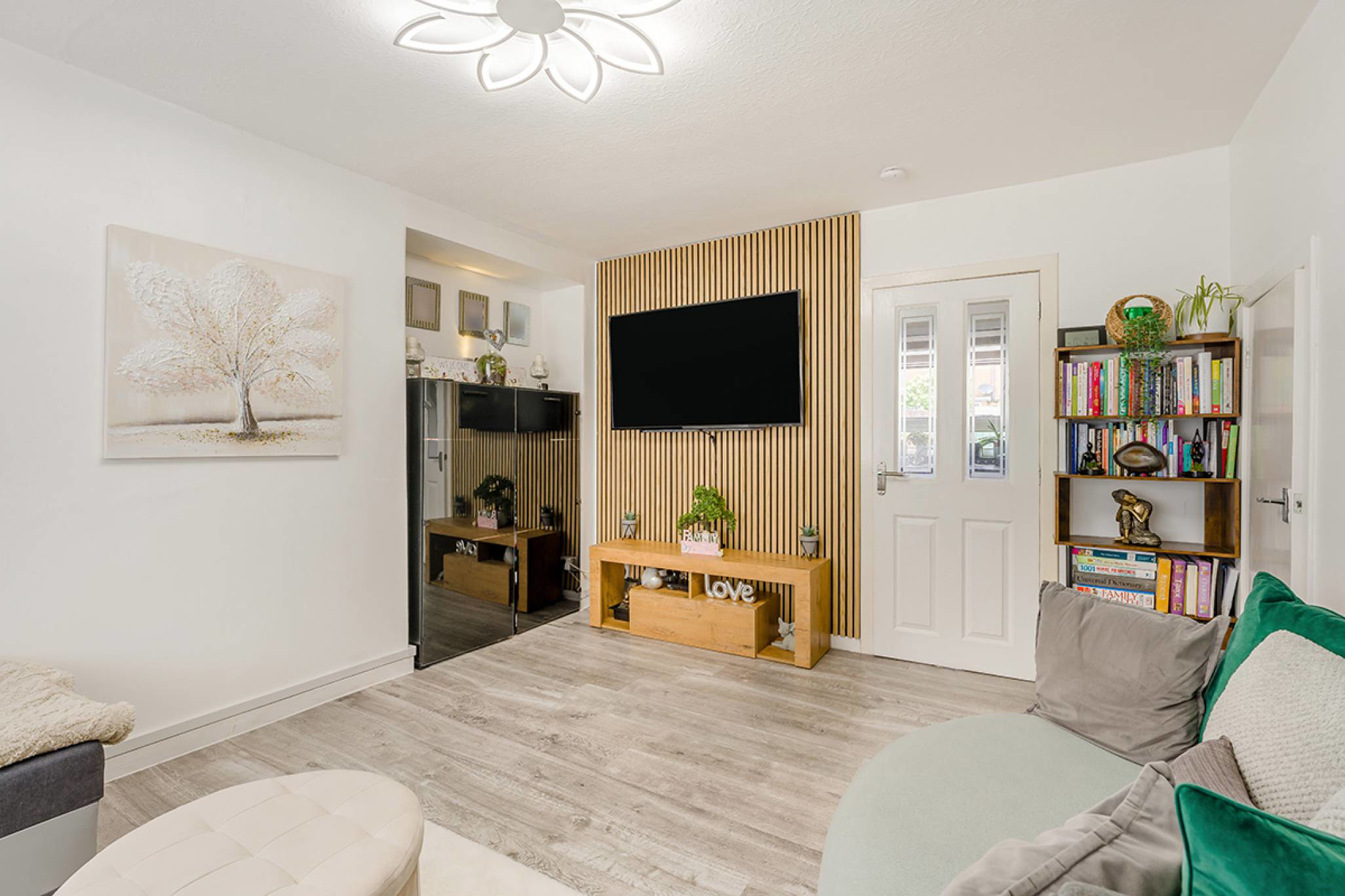 Middlehills, Coupar Angus, Blairgowrie, PH13 9BD, photo 3
