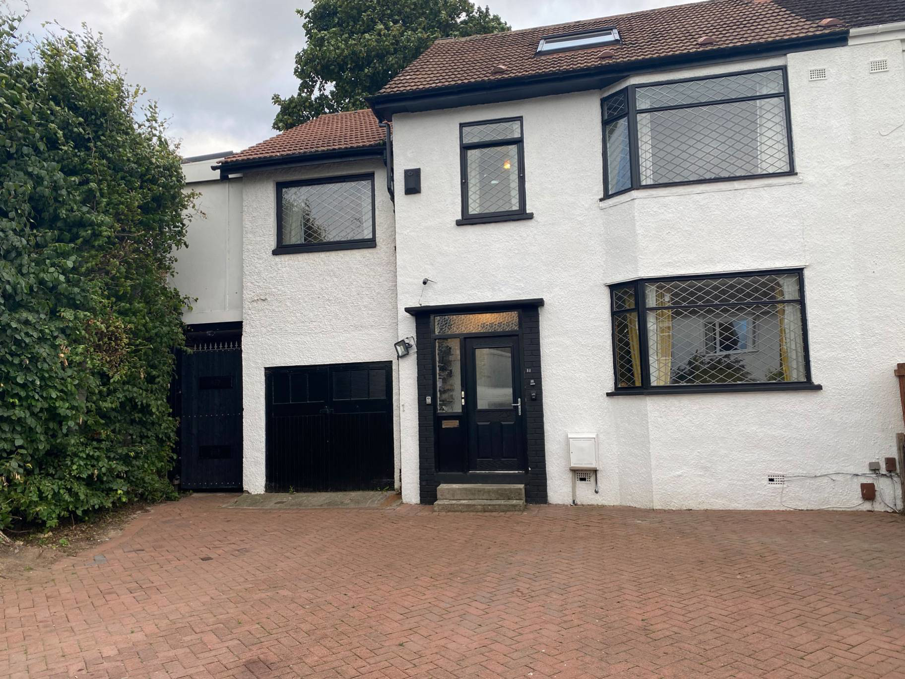 Silverknowes Eastway, Silverknowes, Edinburgh, EH4 5NE