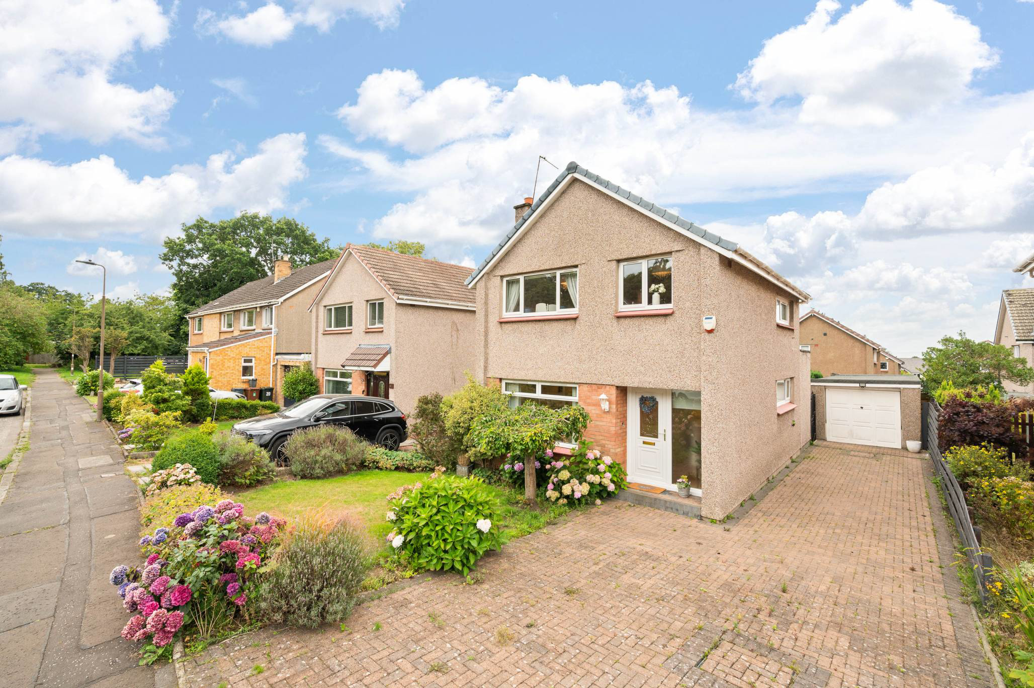 Clerwood Grove, Corstorphine, Edinburgh, EH12 8PN