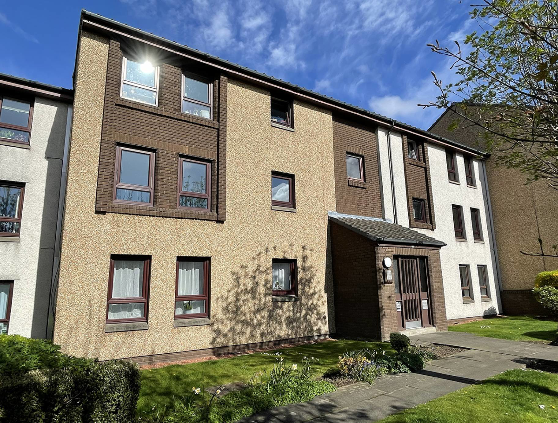 Orchard Brae Gardens, Edinburgh, EH4 2UQ