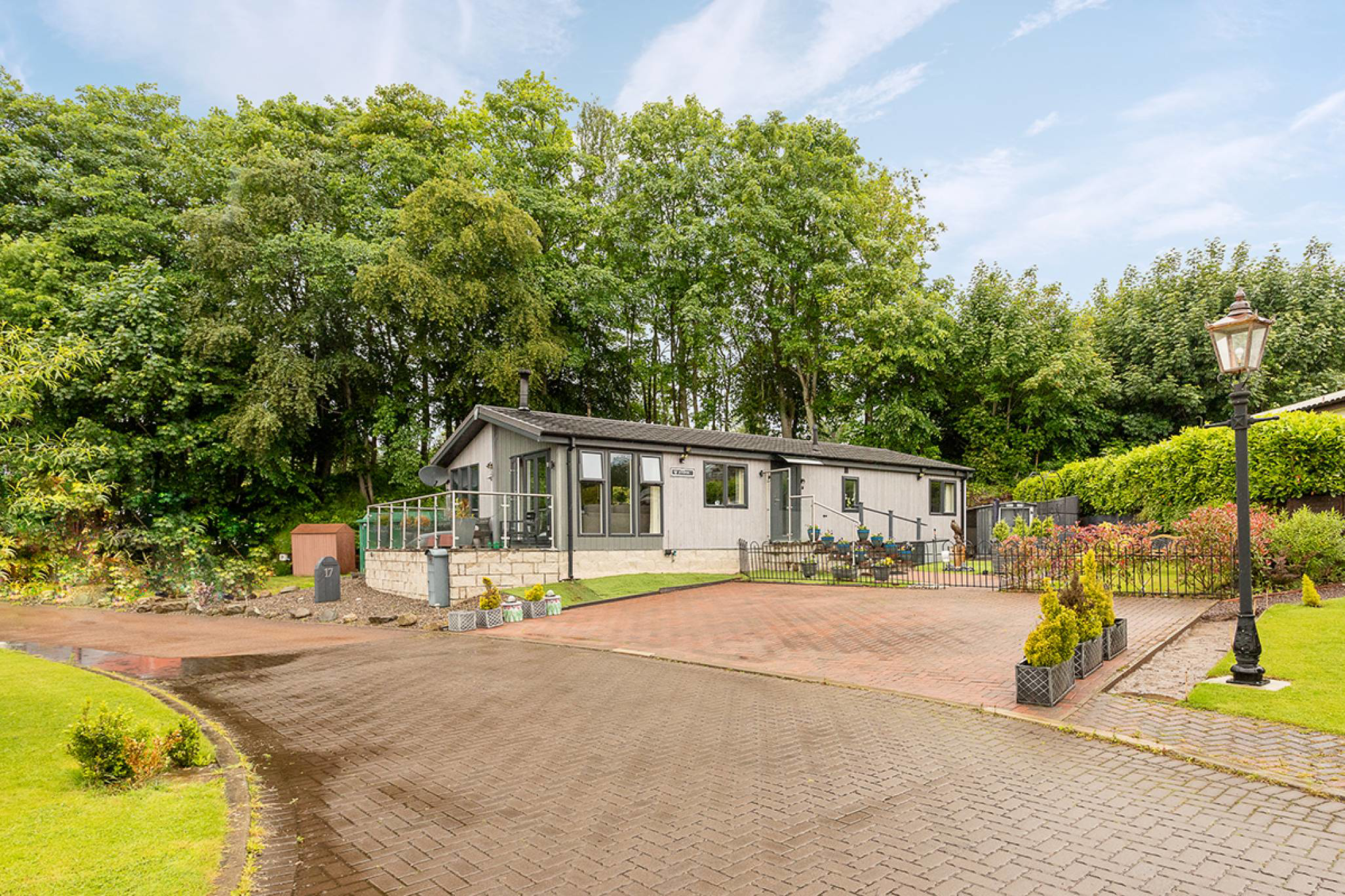 Marlee Gardens, Kinloch, Blairgowrie, PH10 6SD