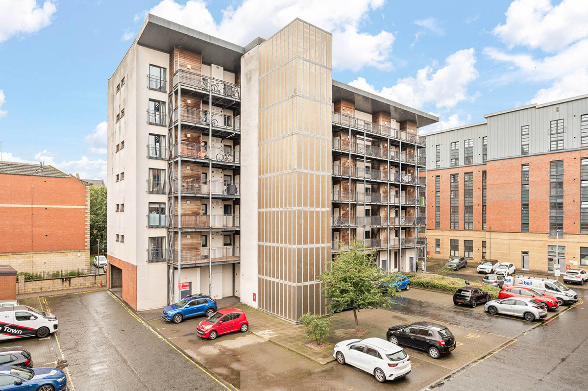 Salamander Court, Leith, Edinburgh, EH6 7JE