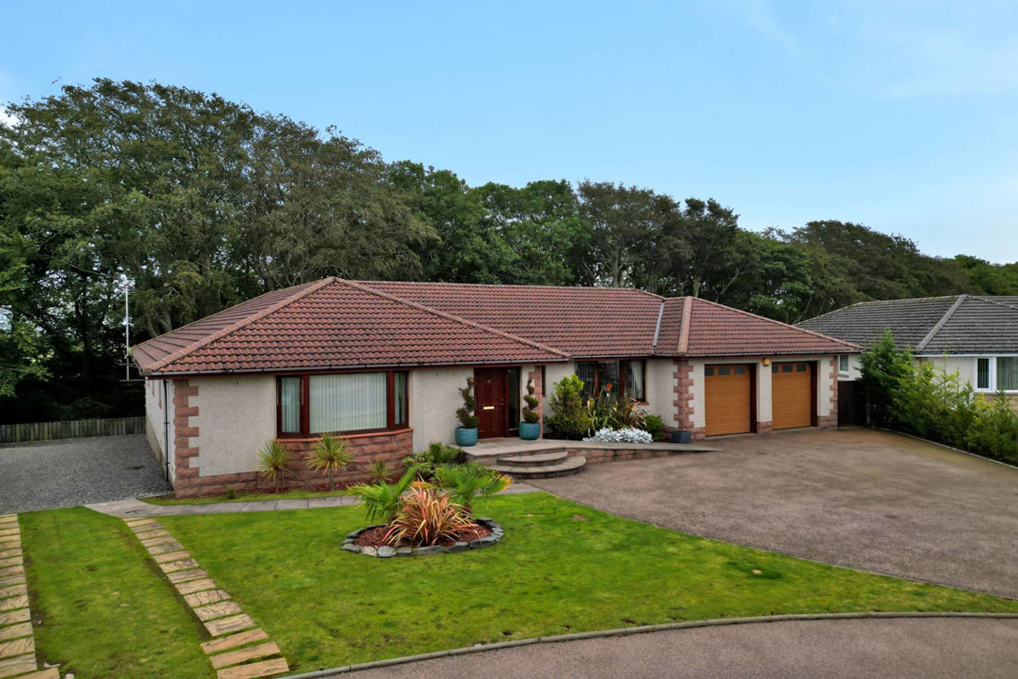 Louisa Crescent, Crimond, Fraserburgh, AB43 8AD