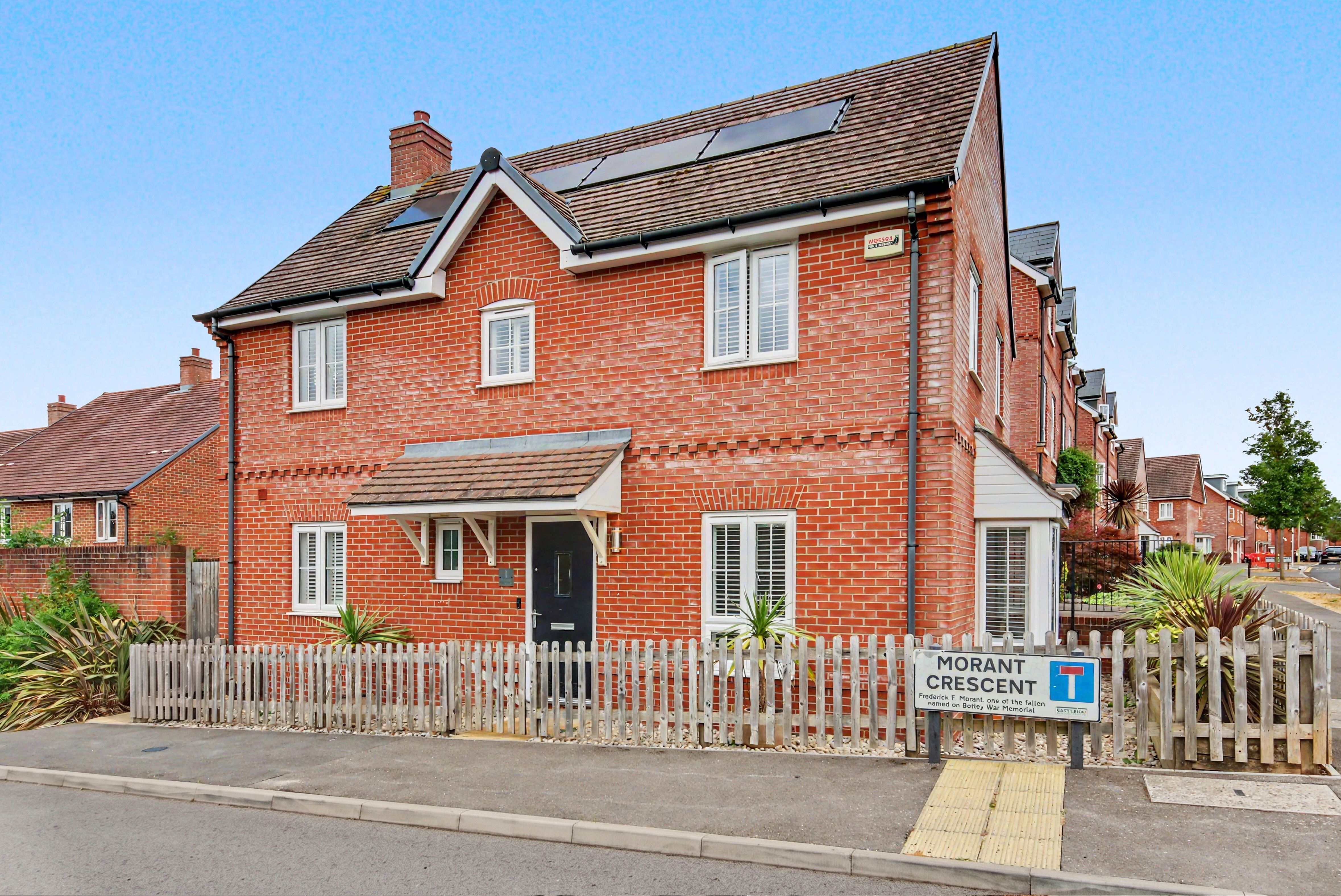Morant Crescent, Botley, SO32