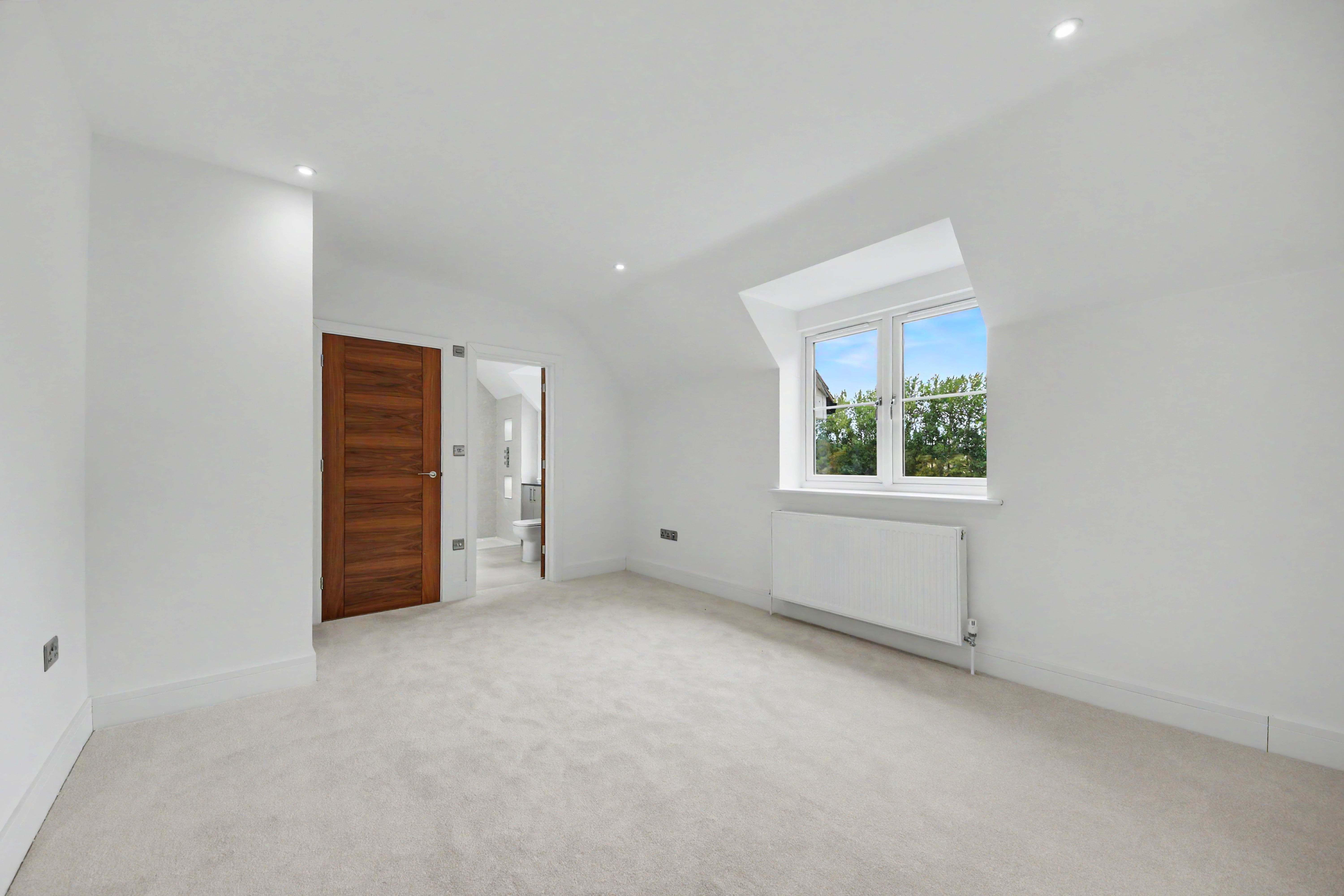 Southwick Road, North Boarhunt, PO17, photo 15
