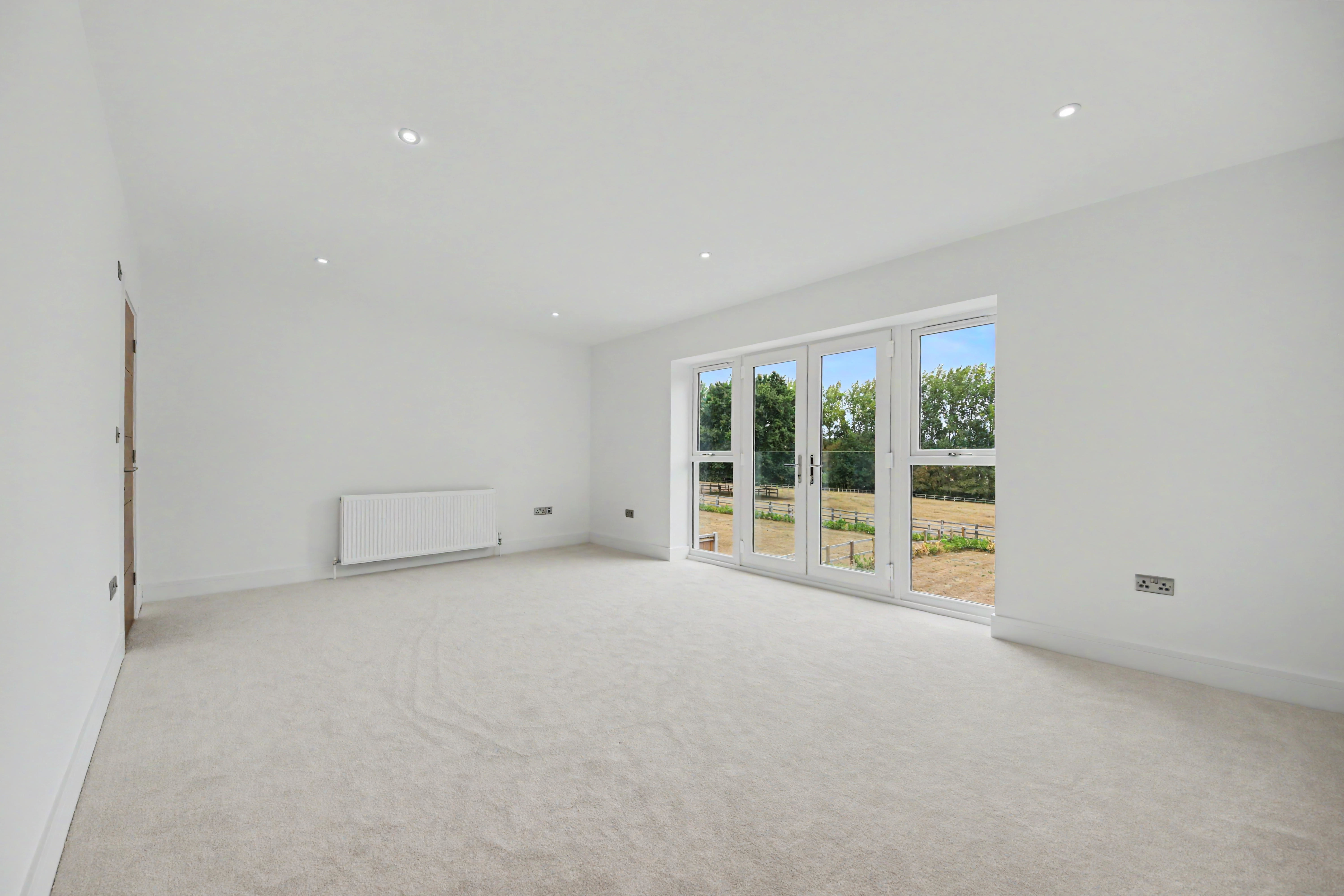 Southwick Road, North Boarhunt, PO17, photo 12