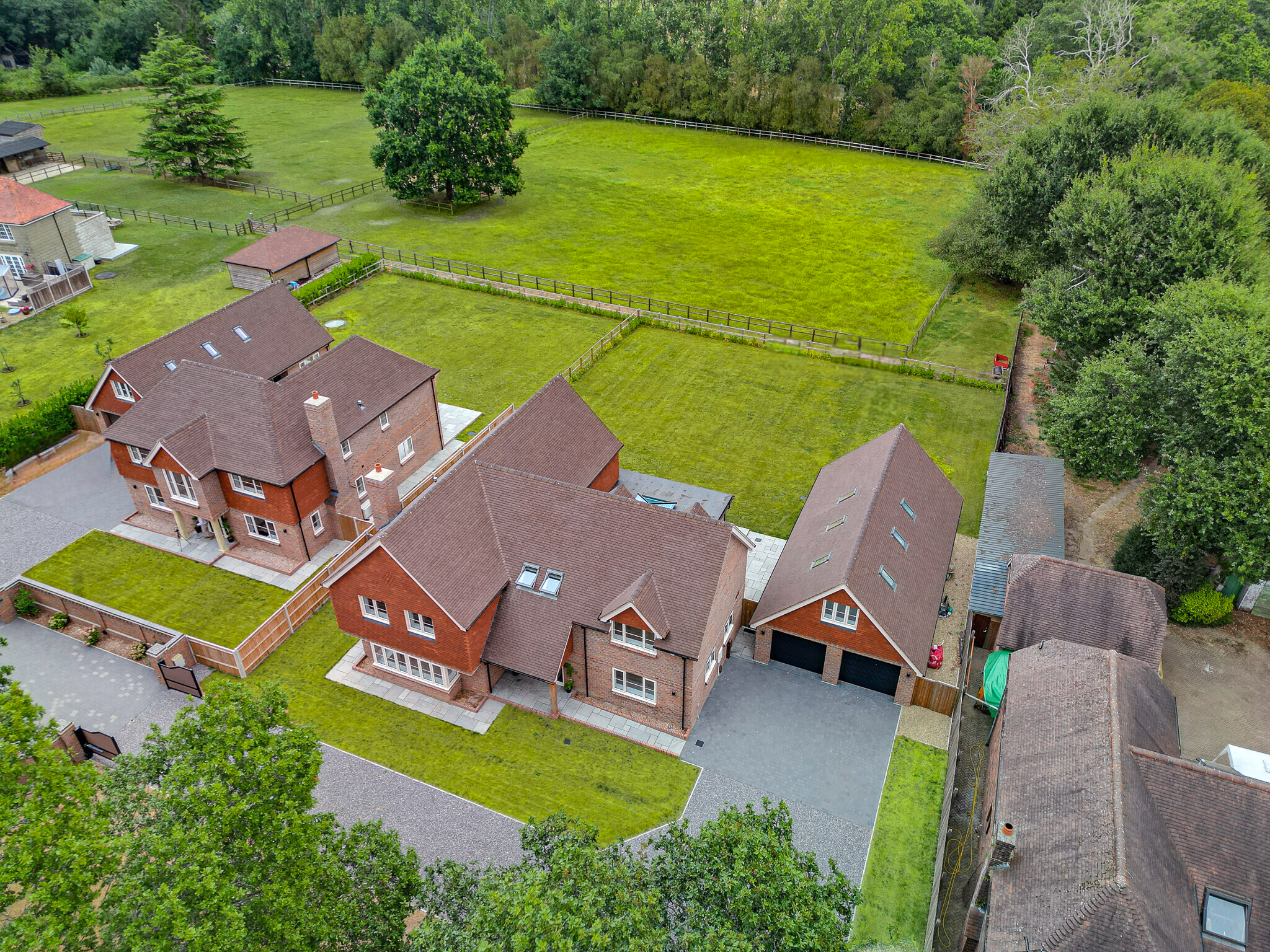 Southwick Road, North Boarhunt, PO17, photo 21
