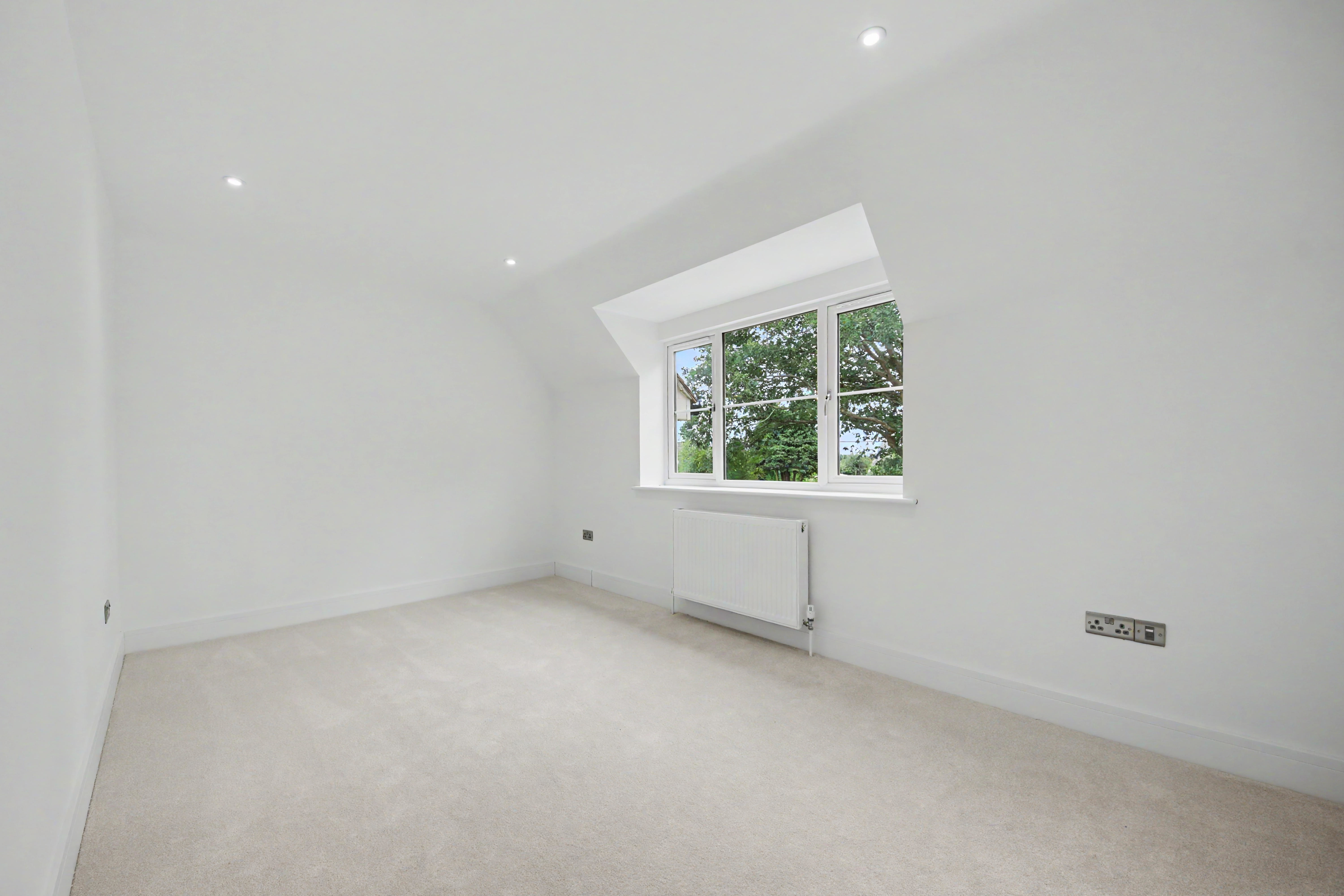 Southwick Road, North Boarhunt, PO17, photo 17
