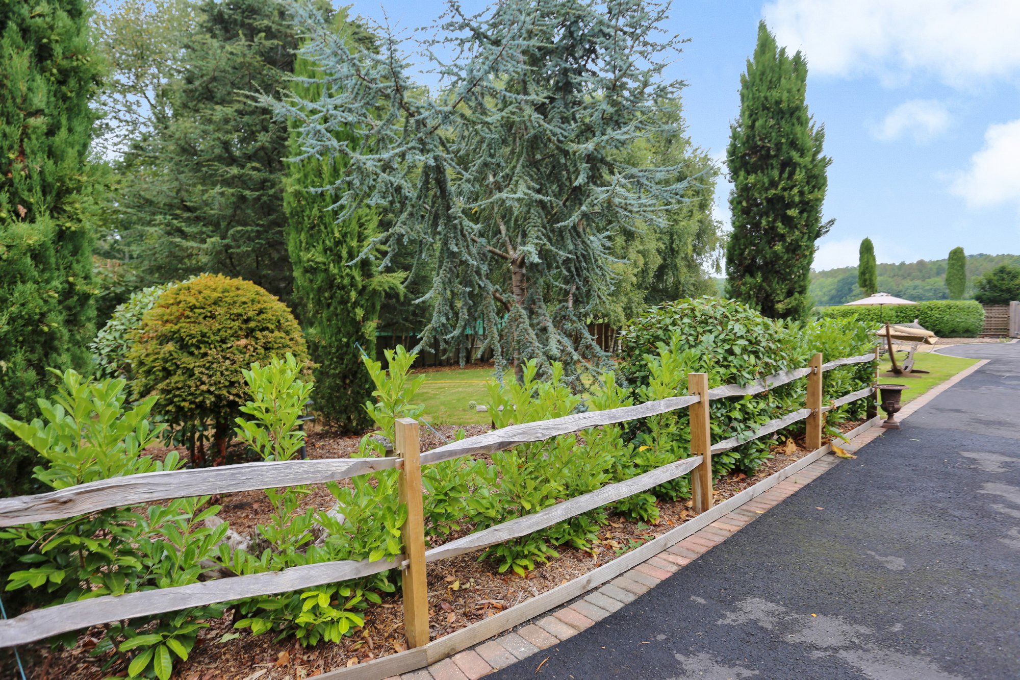 Trampers Lane, North Boarhunt, PO17, photo 2