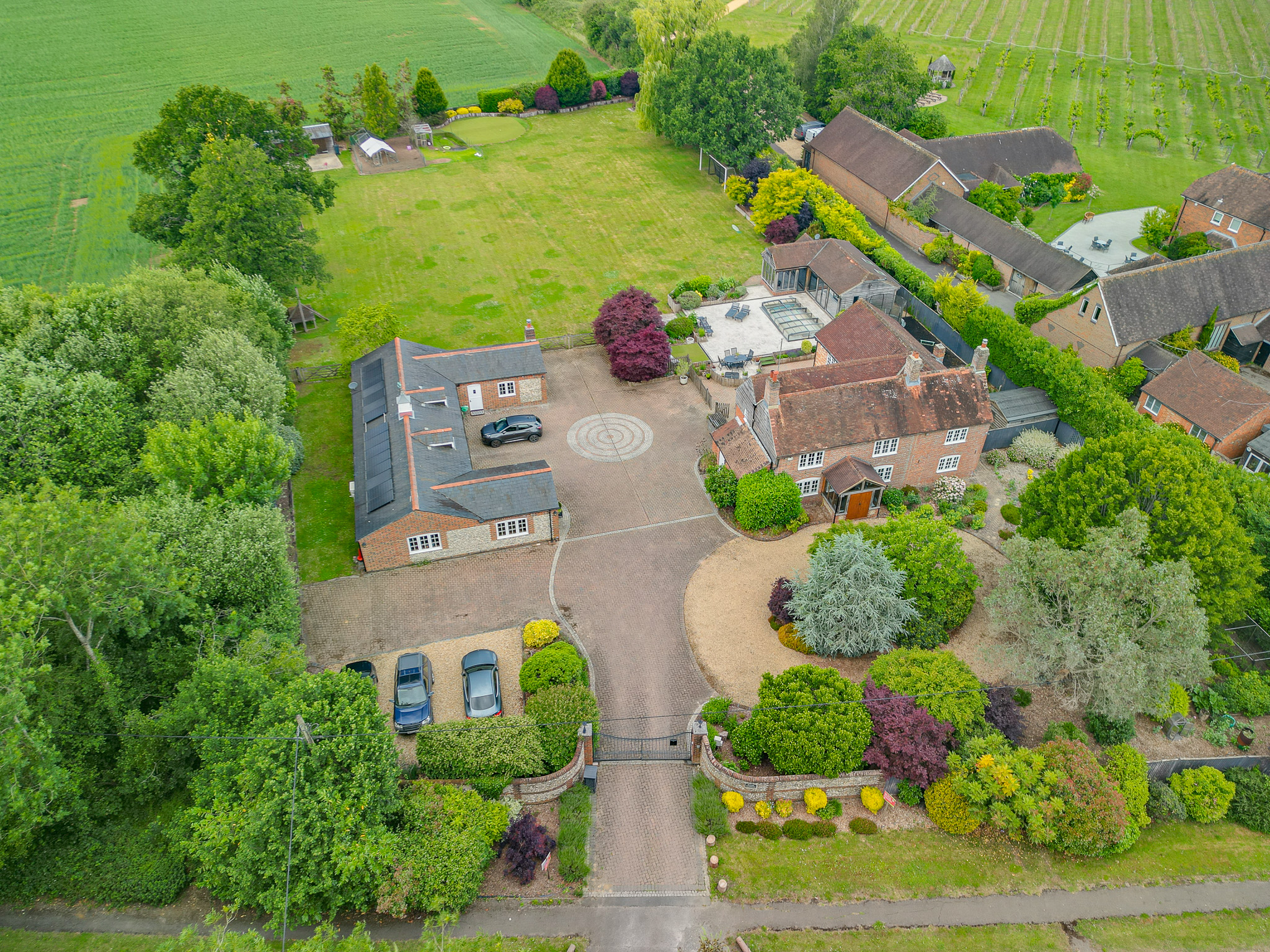 Botley Road, Shedfield, SO32