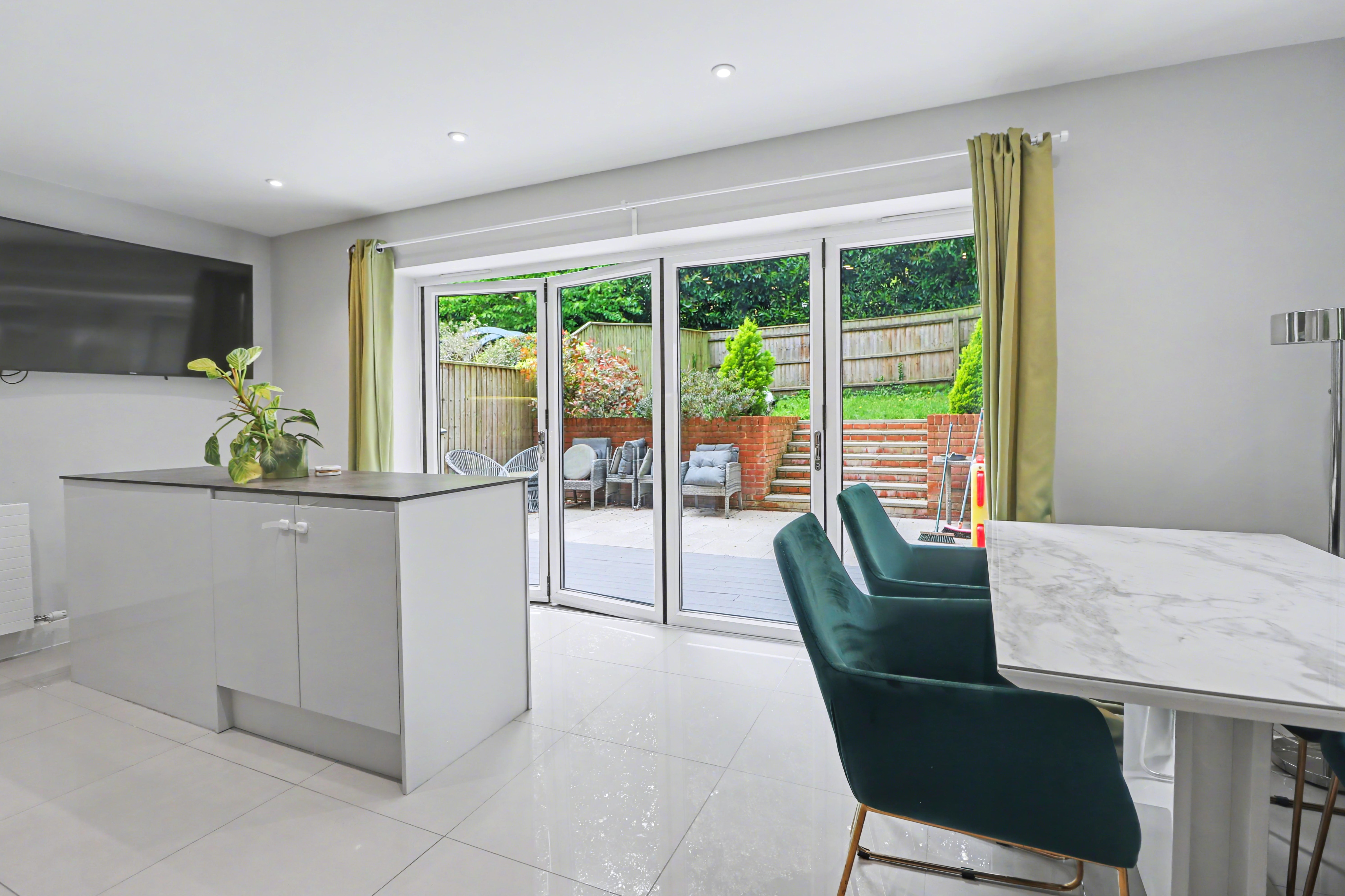 Sundays Hill Close, Hedge End, SO30